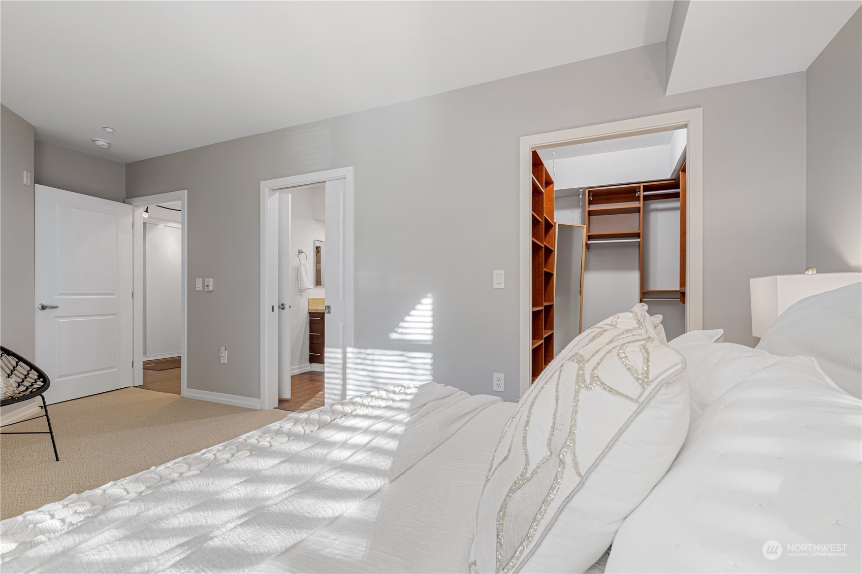 211 Kirkland Ave Unit: 216