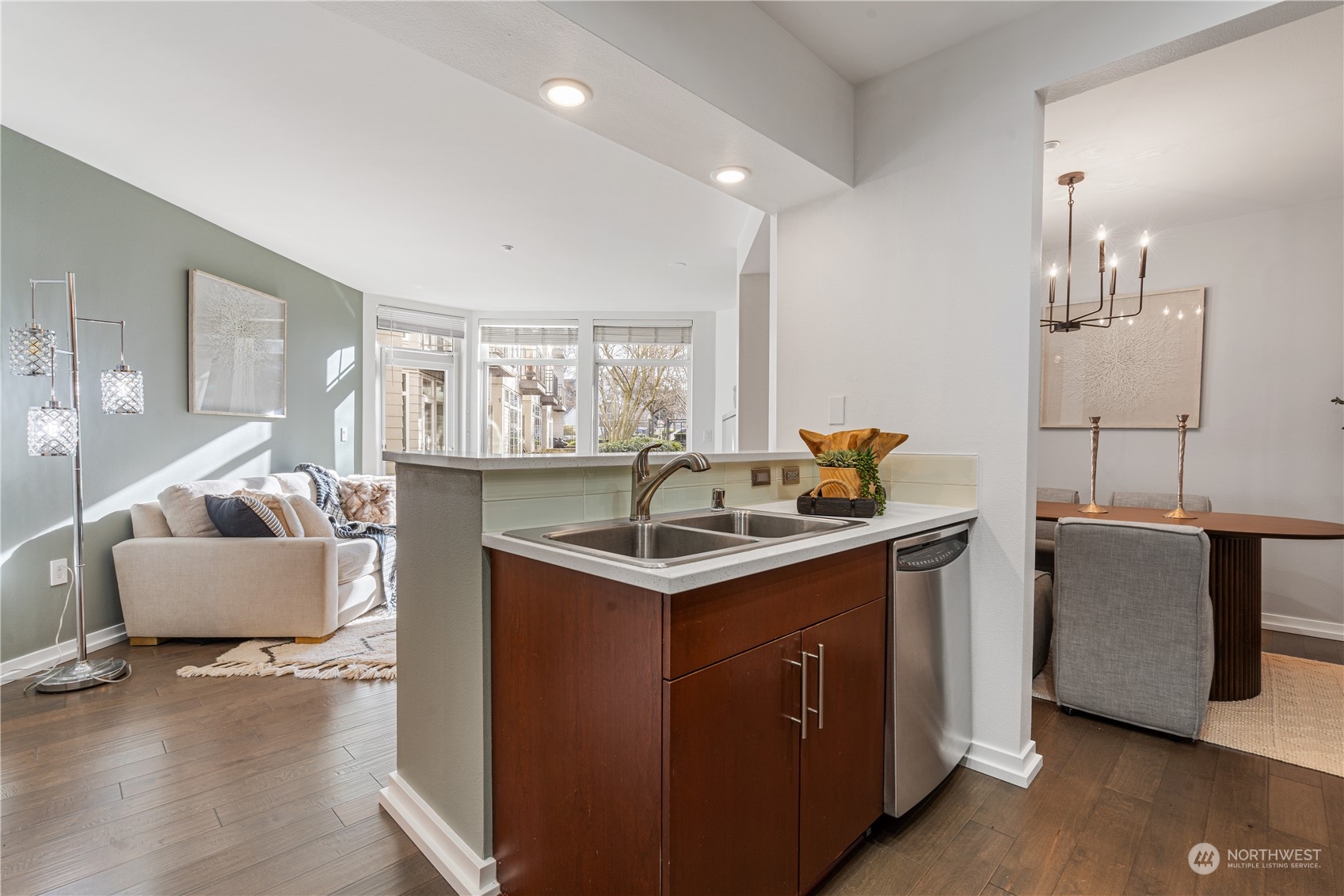 211 Kirkland Ave Unit: 216