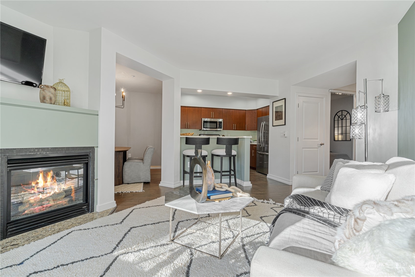 211 Kirkland Ave Unit: 216