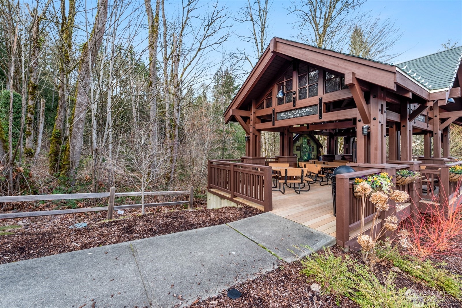 149 Cougar Ridge Rd NW