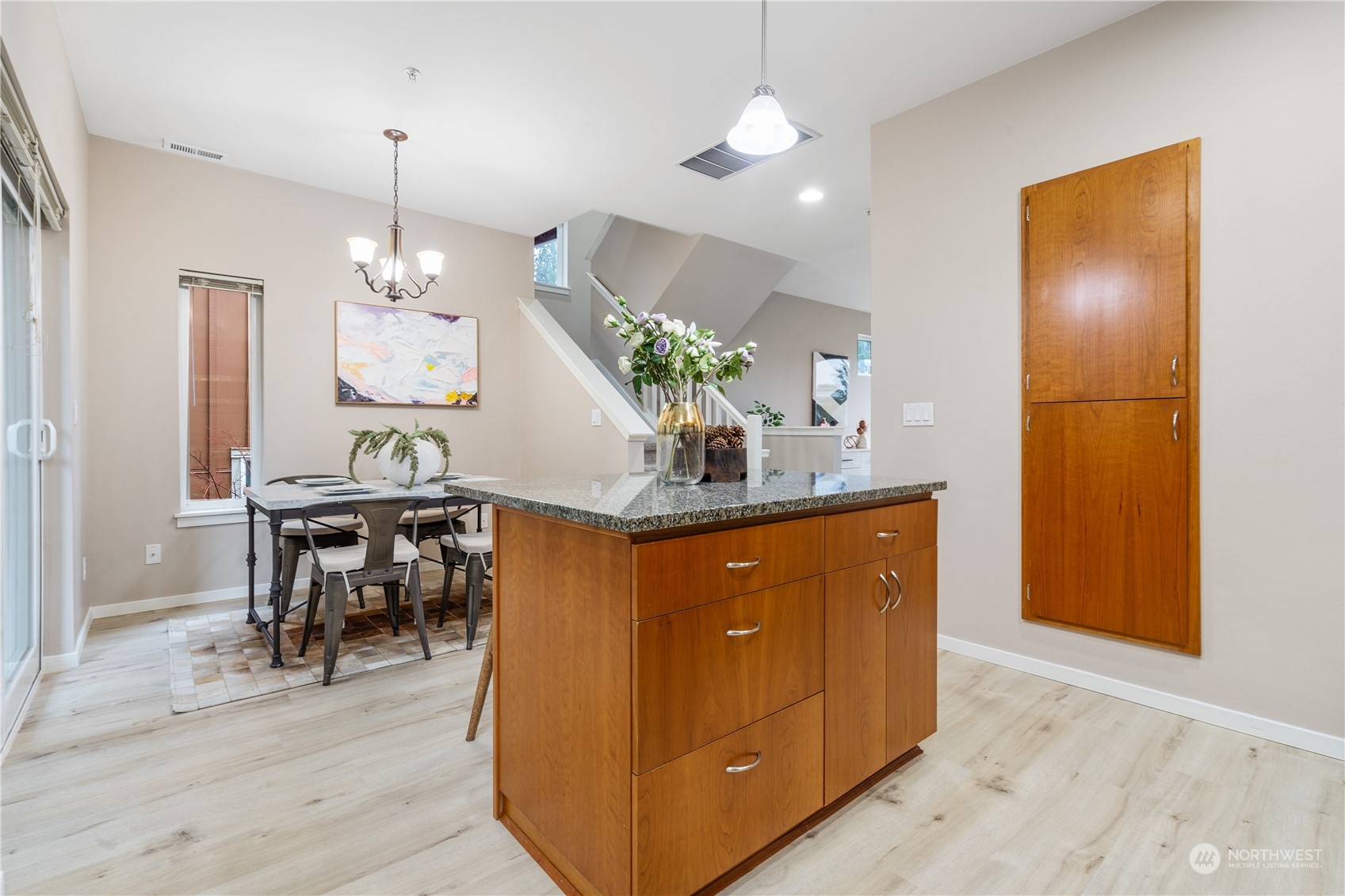 149 Cougar Ridge Rd NW