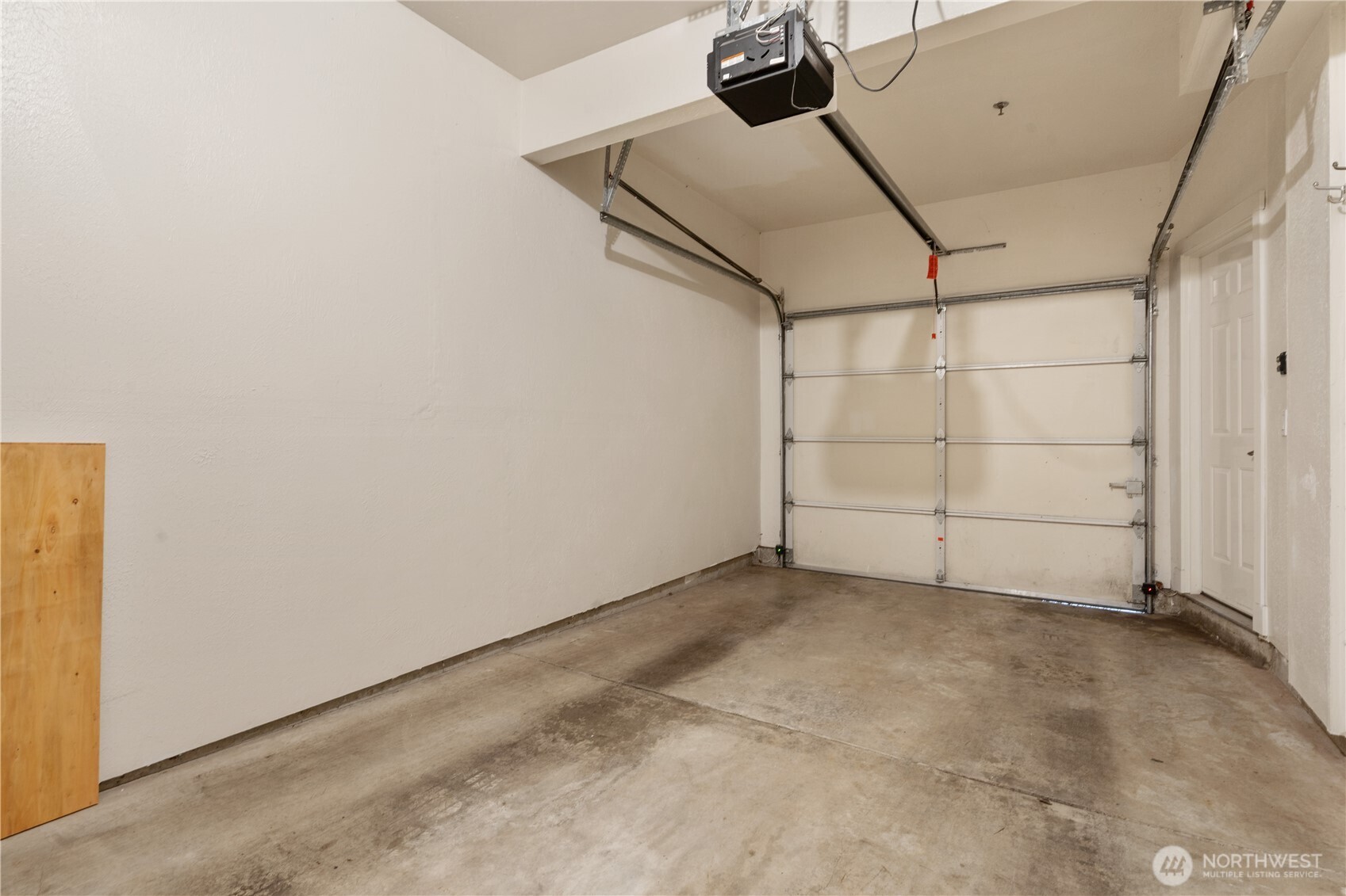 1913 16th Lane NE Unit: 1913