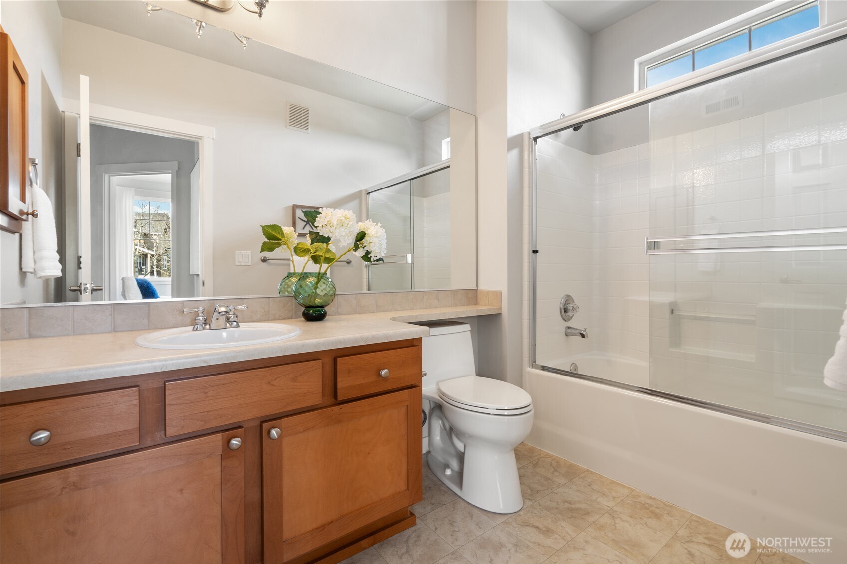 1913 16th Lane NE Unit: 1913