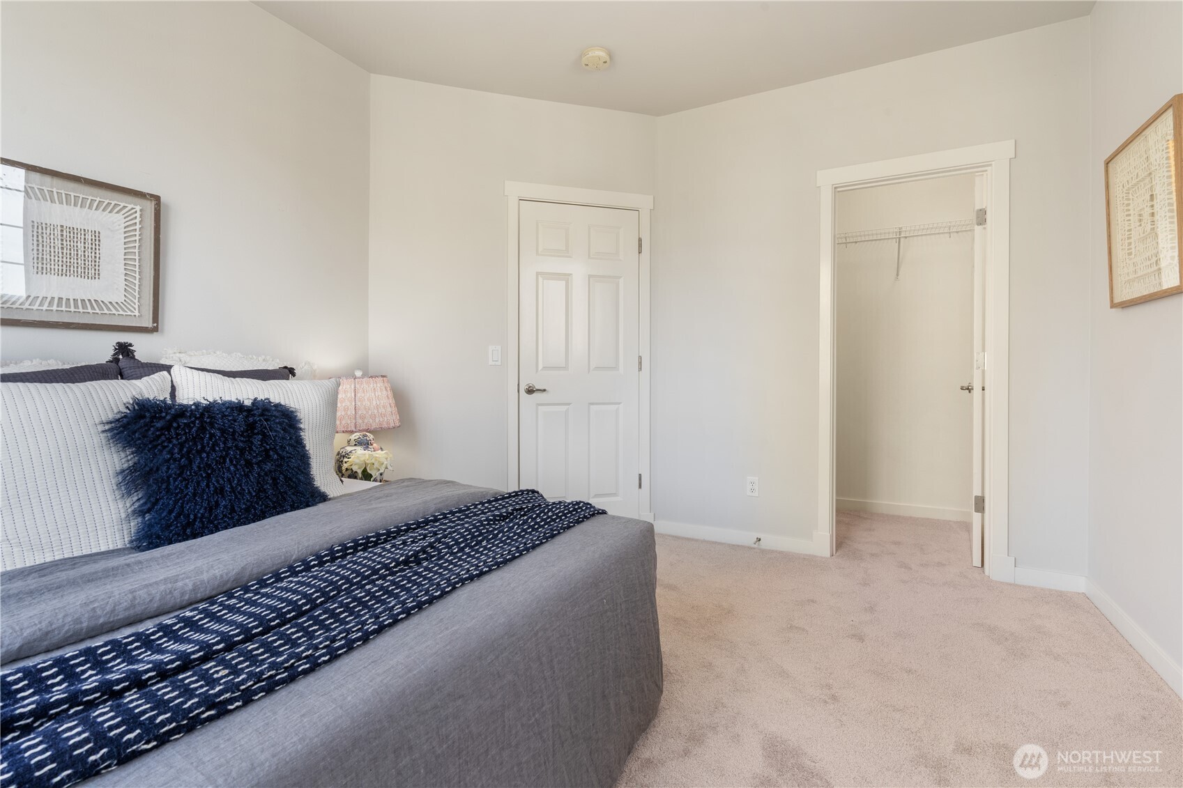 1913 16th Lane NE Unit: 1913