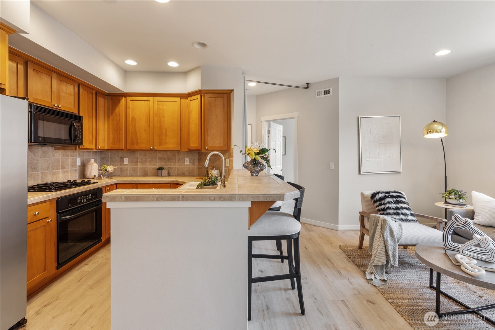 1913 16th Lane NE Unit: 1913