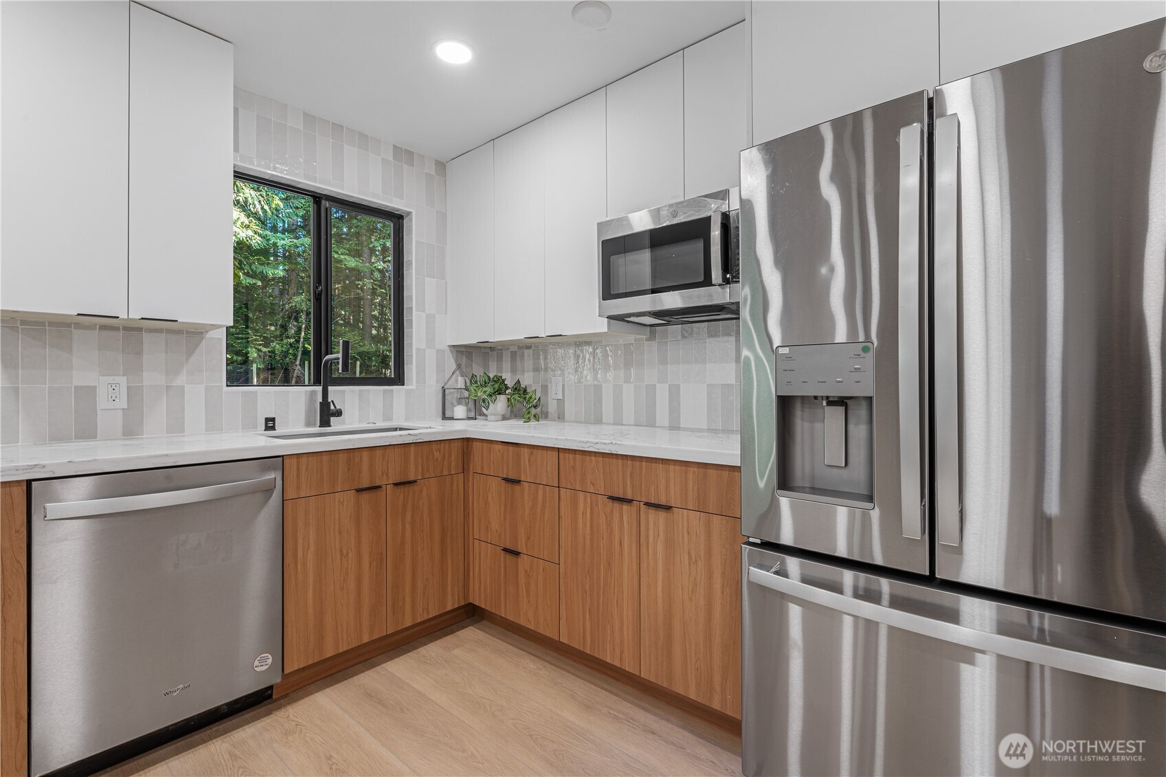 3520 220th PL SE