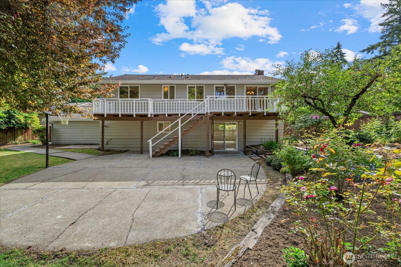 510 146th Ave NE