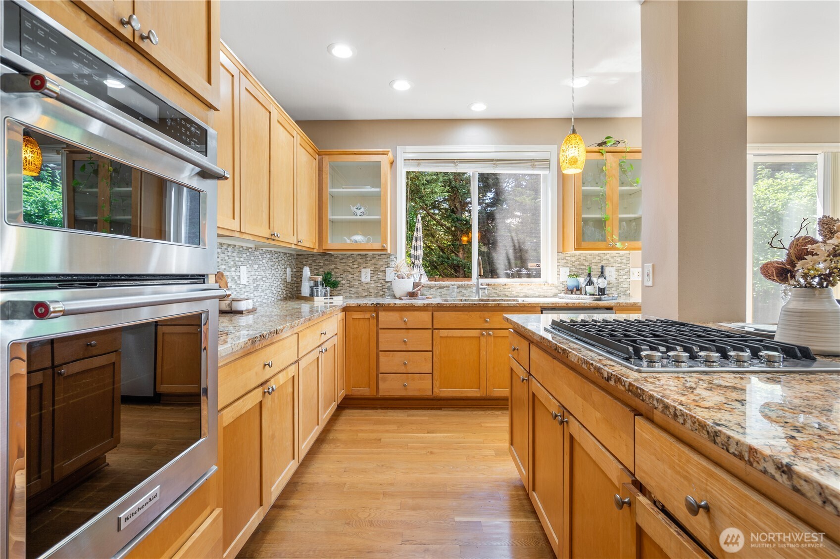 23715 SE 5th place