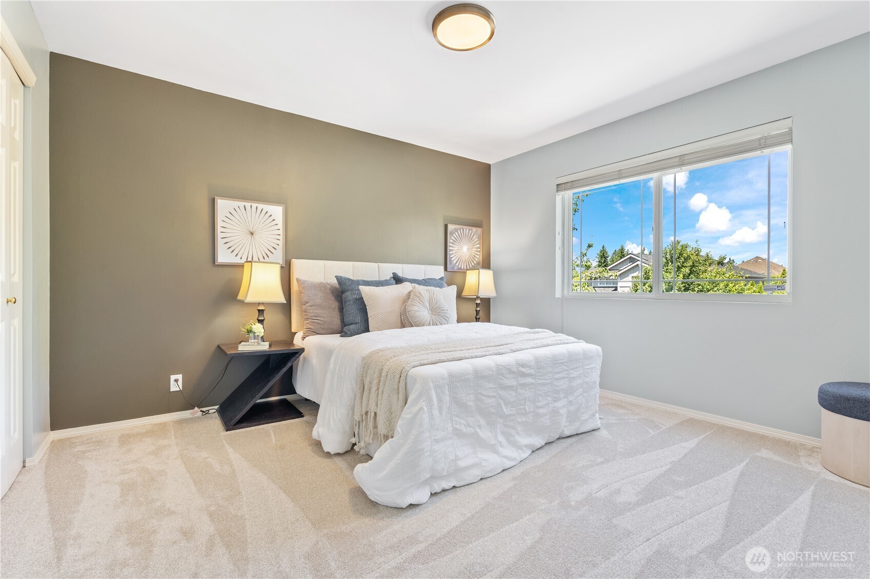 23715 SE 5th place