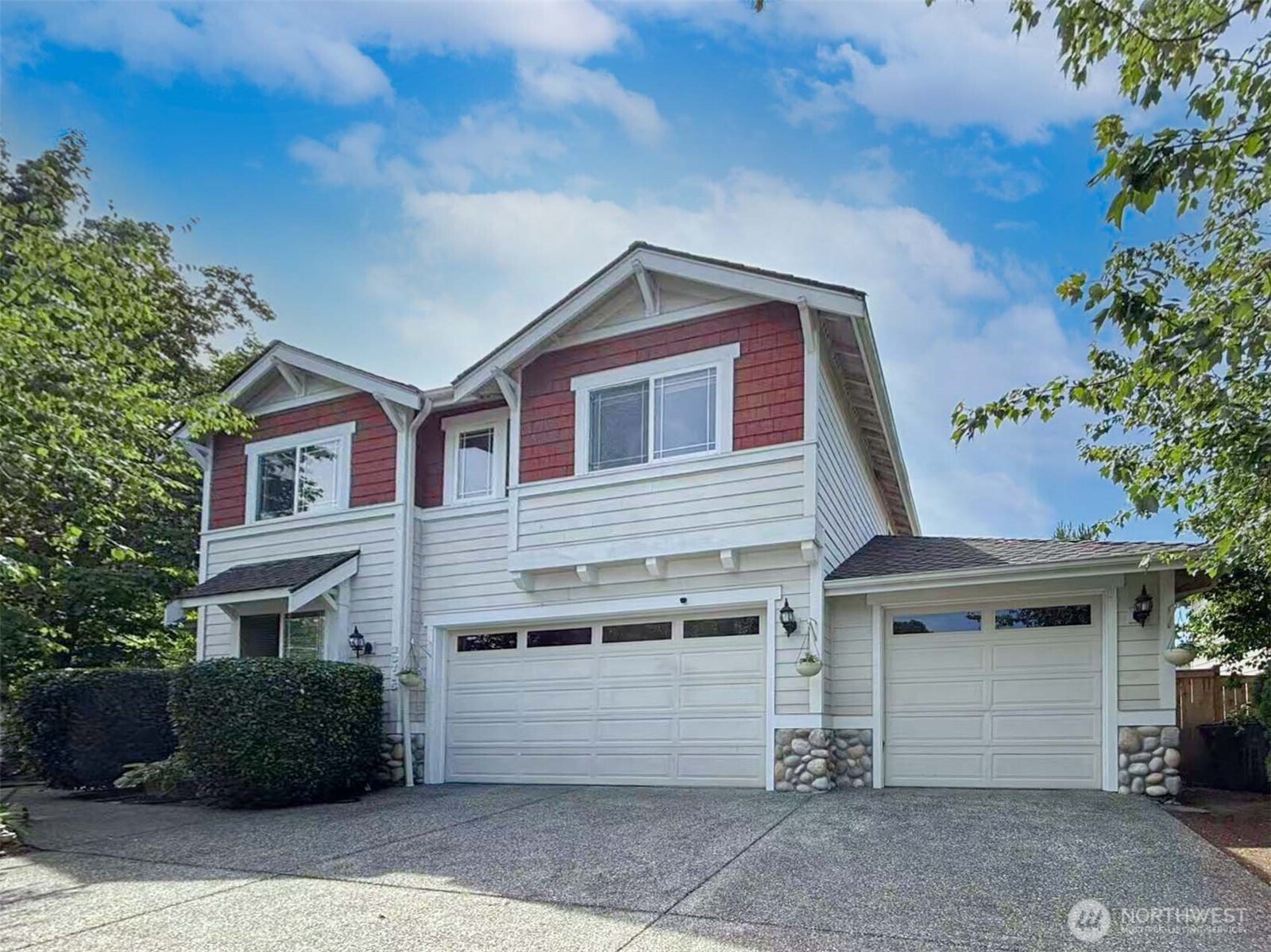 23715 SE 5th place