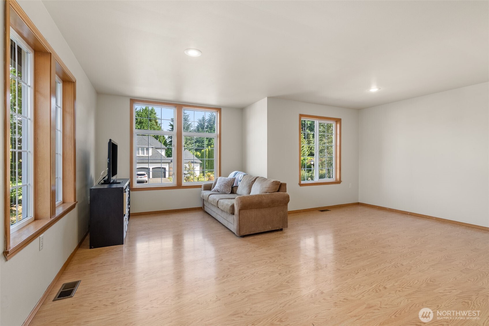 417 SW 350th Place