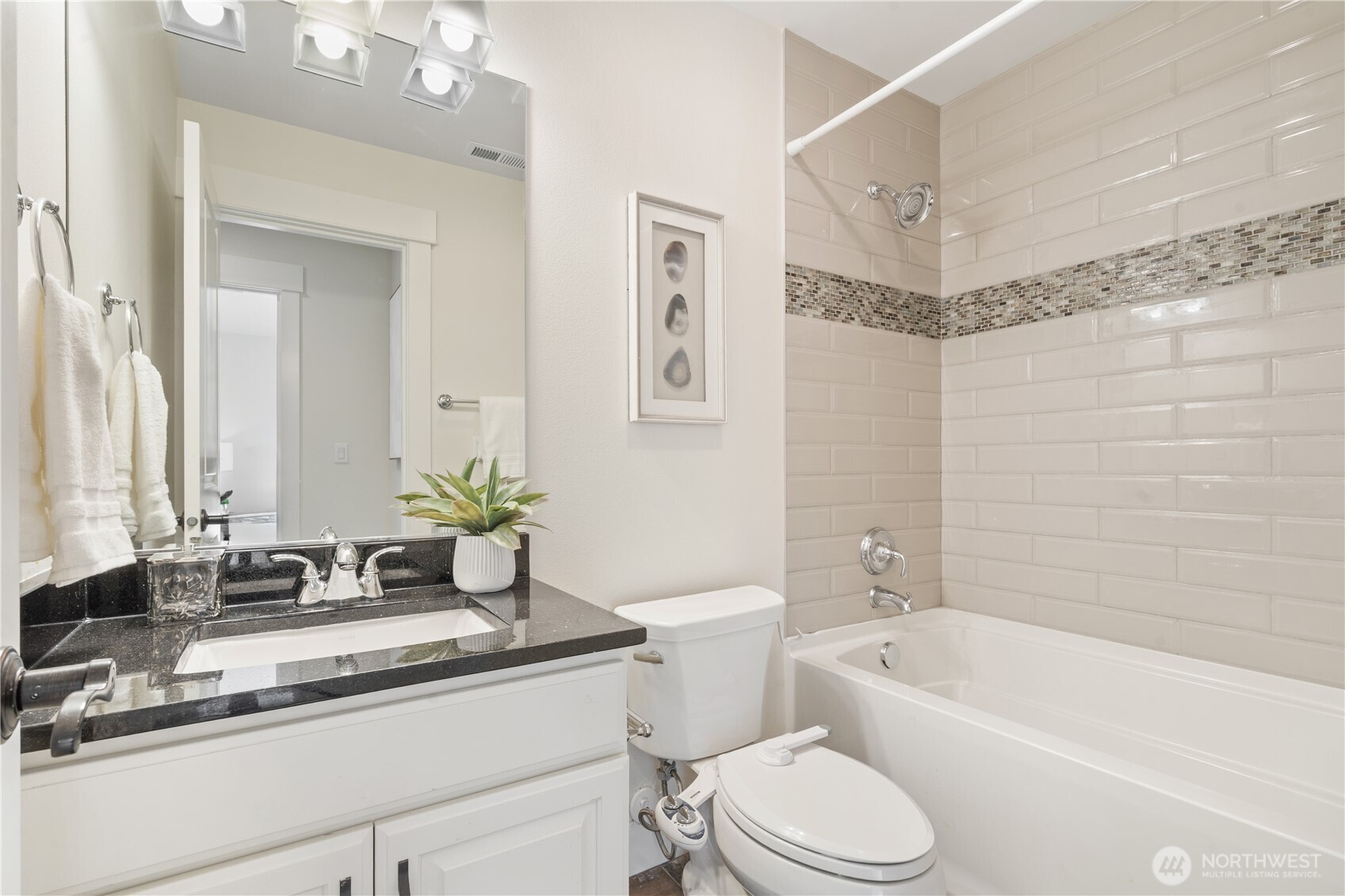 4524 186th PL SE Unit: Unit B
