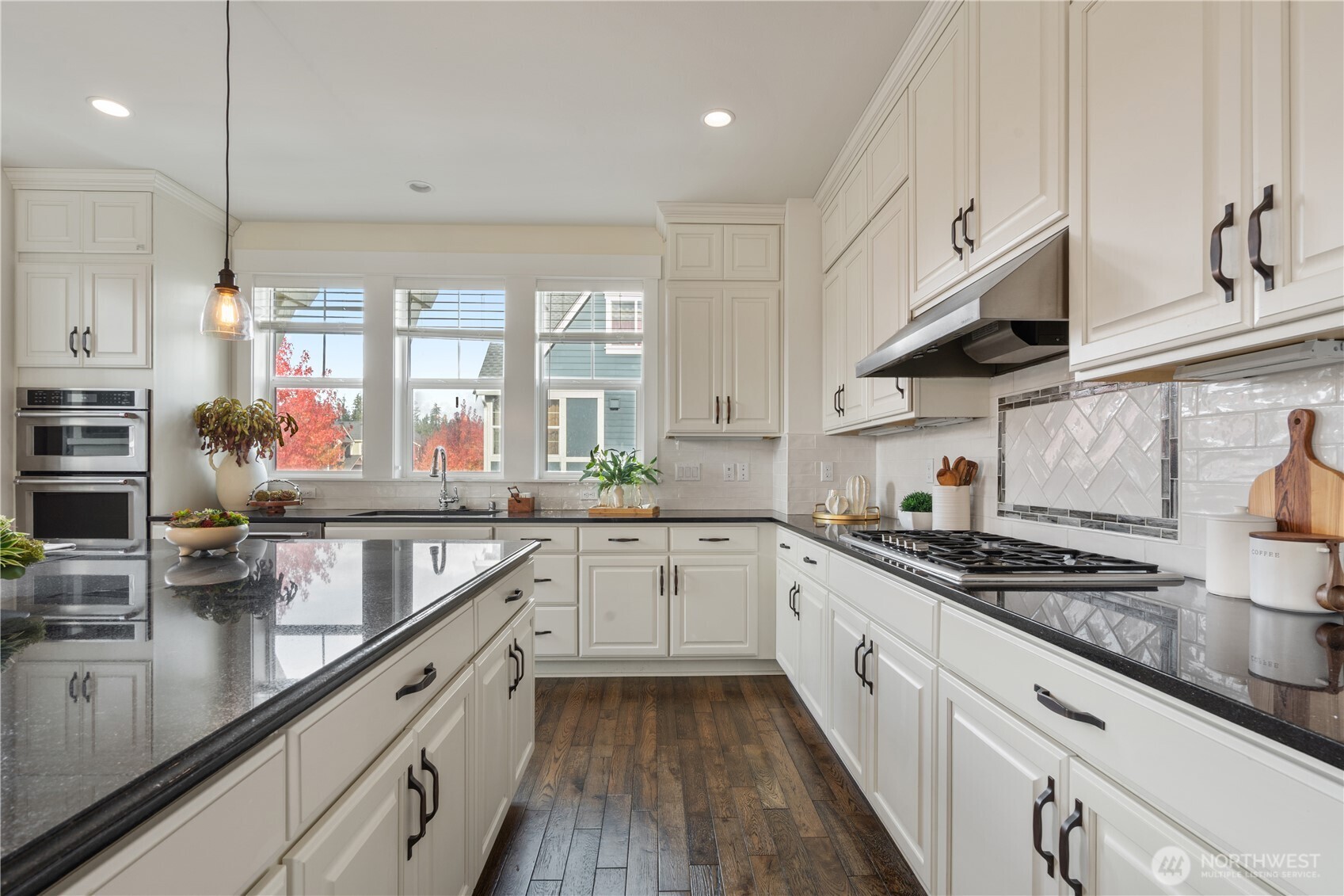 4524 186th PL SE Unit: Unit B