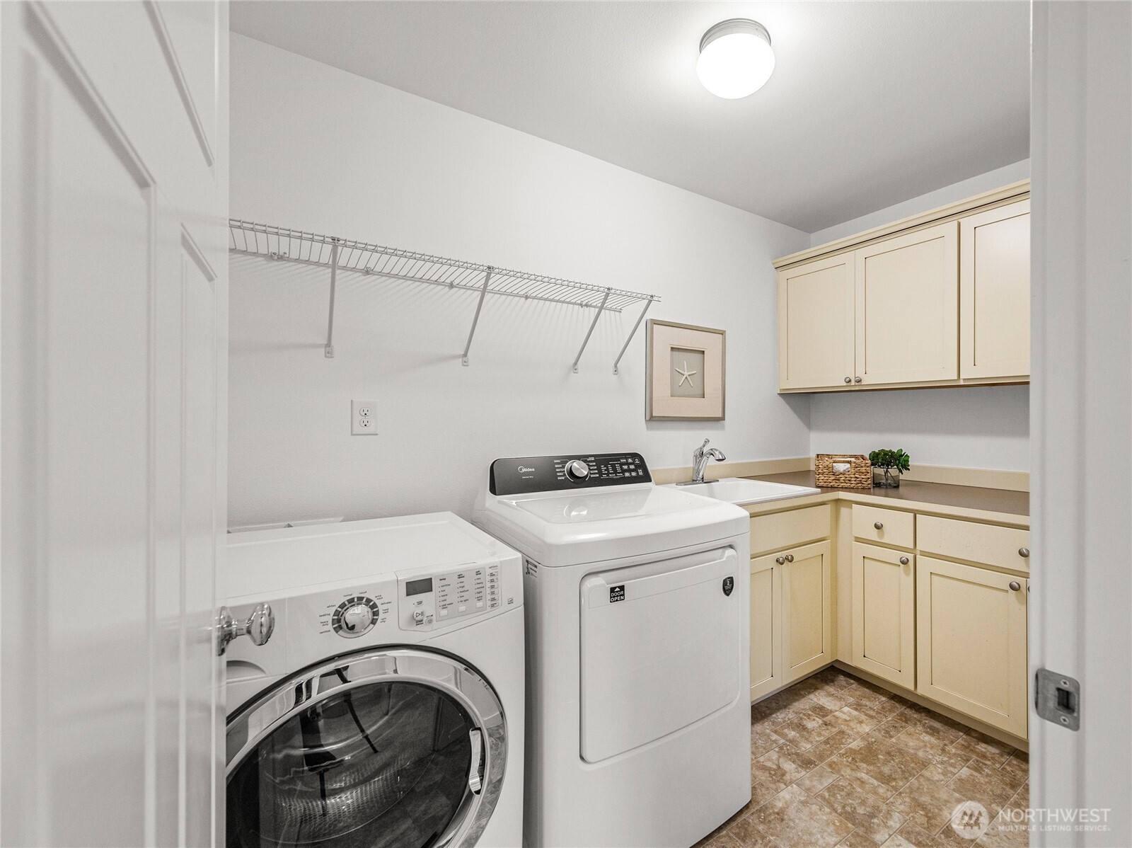 4115 176th Place SE