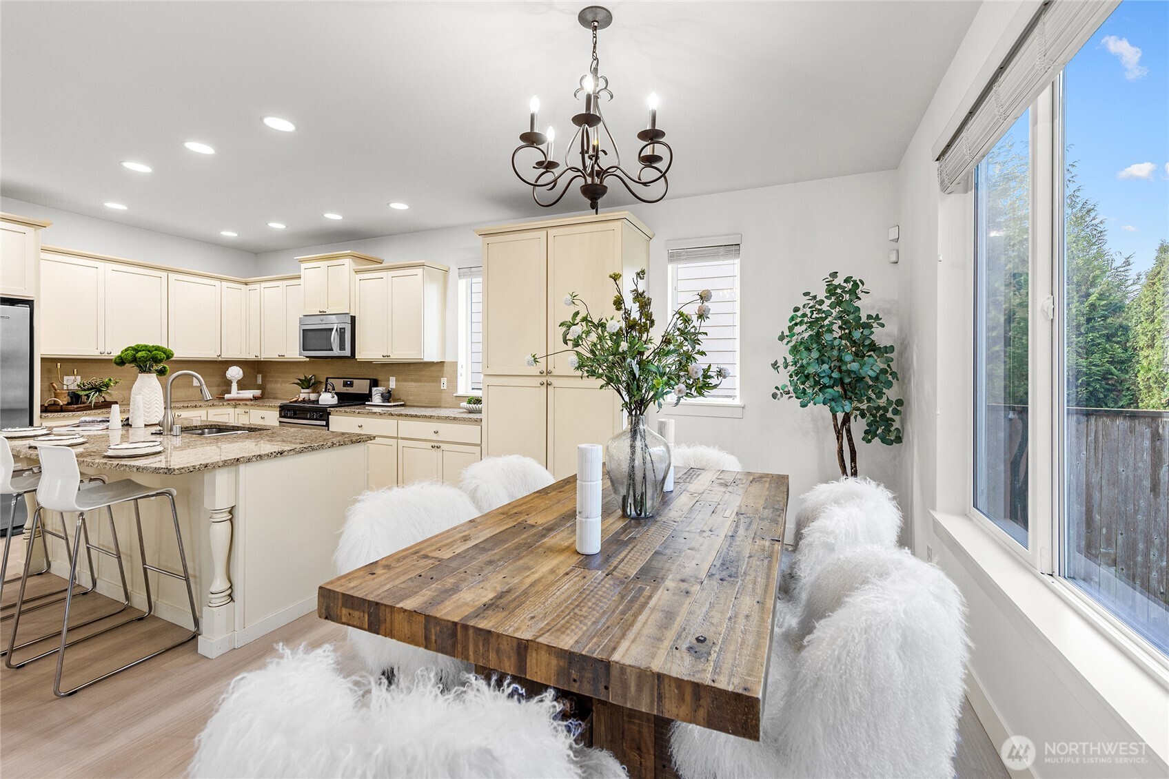 4115 176th Place SE