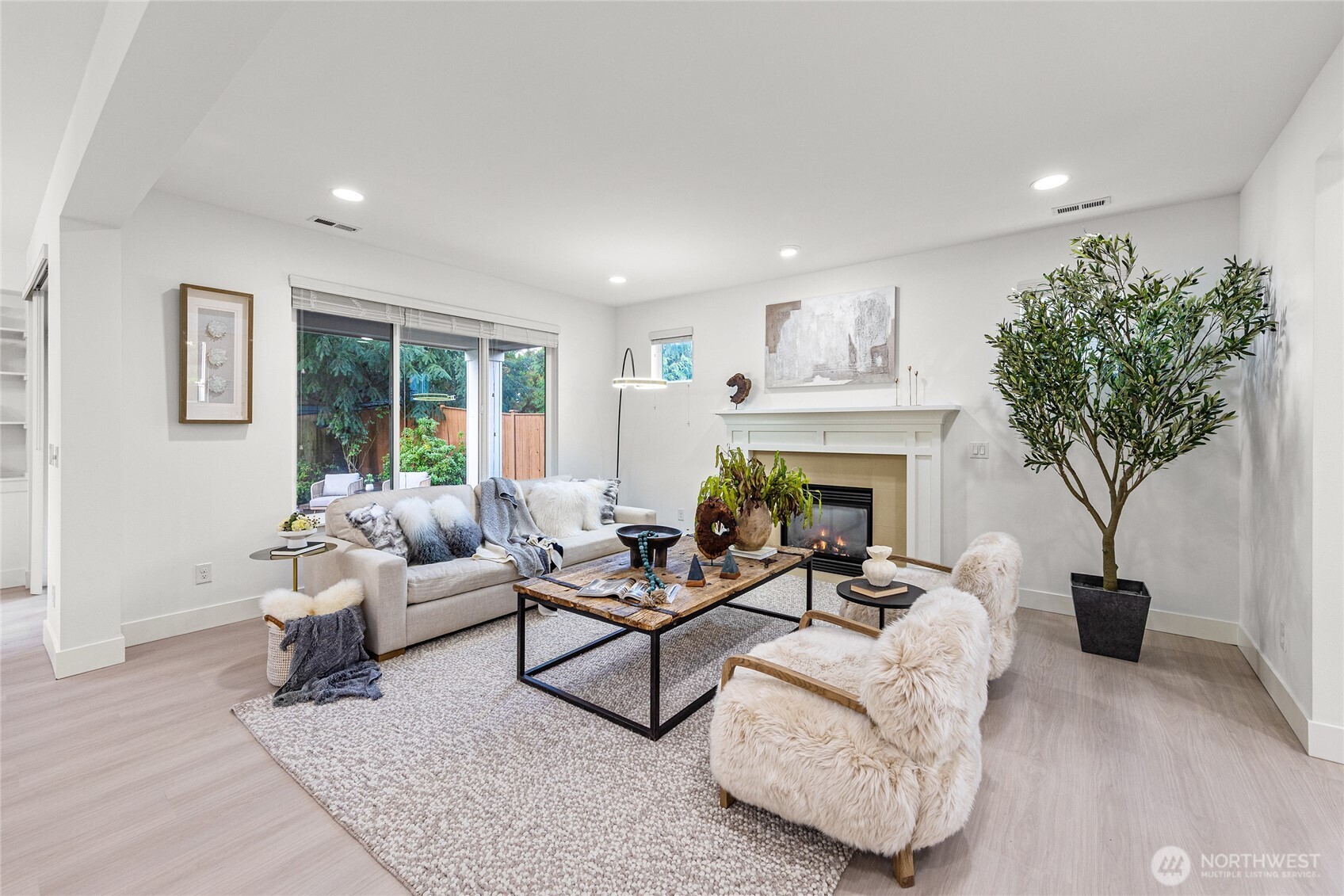 4115 176th Place SE