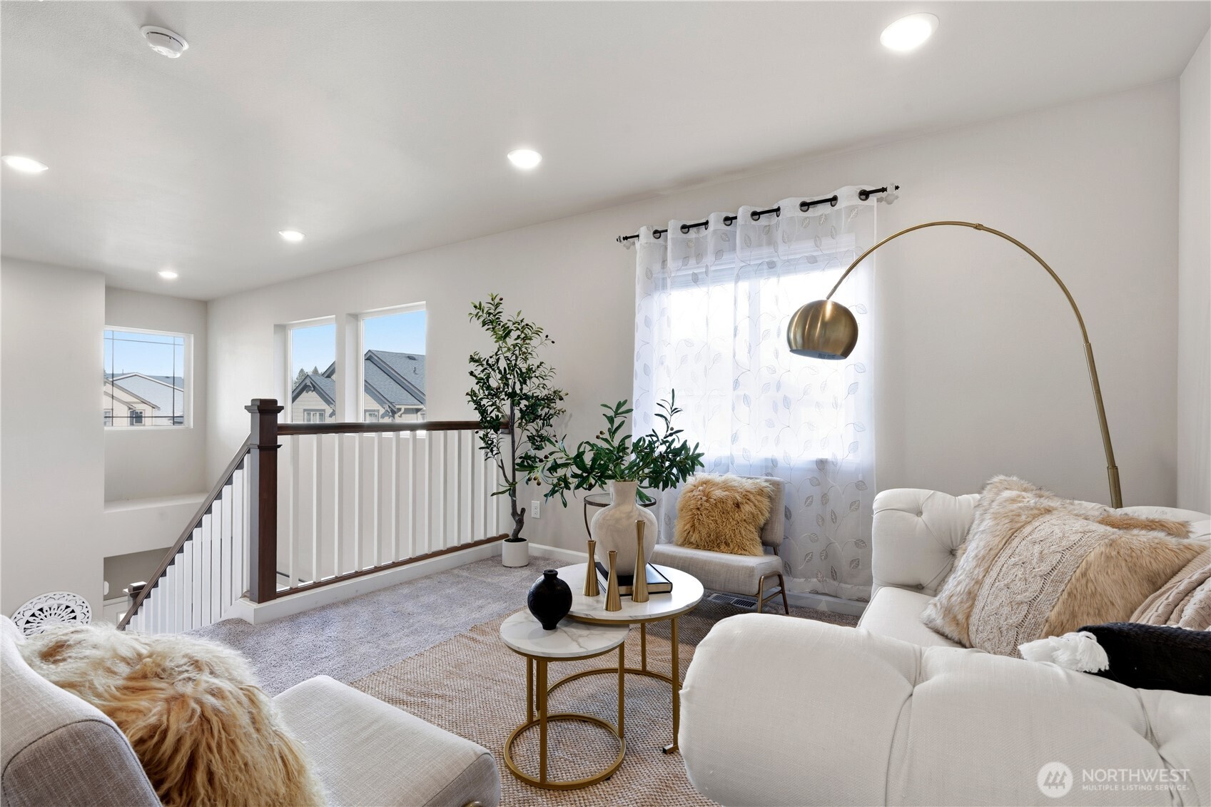 9926 15th PL SE