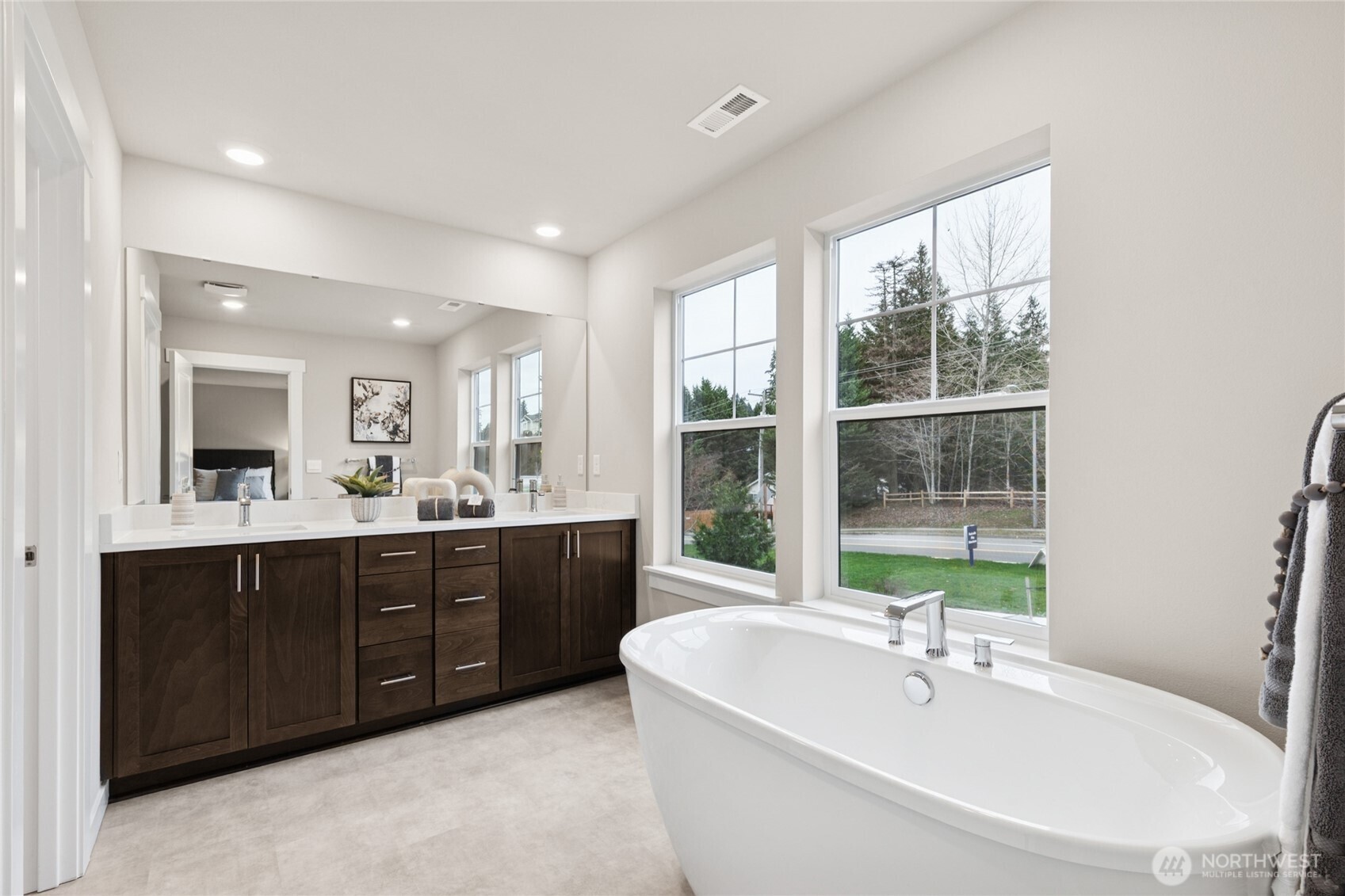 11424 SE 83rd Place Unit: 14