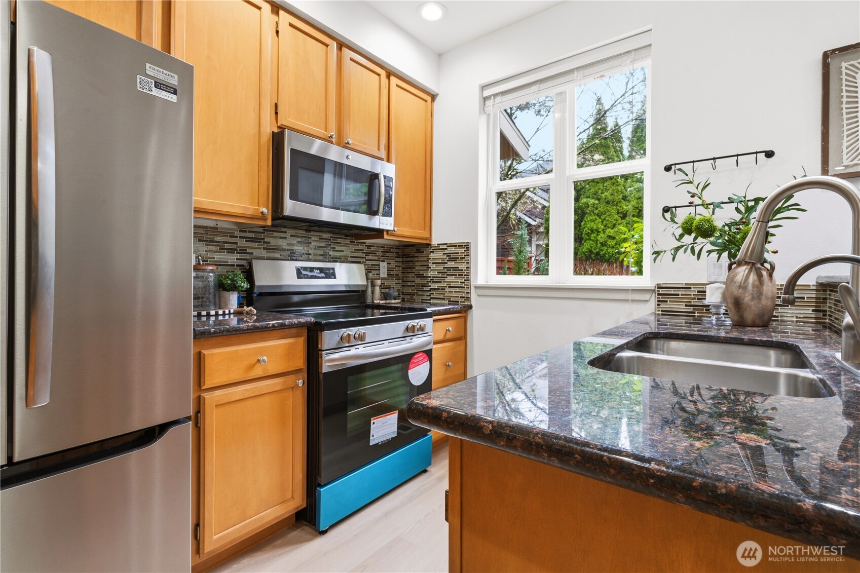 15648 NE 93rd Wy Unit: B1702