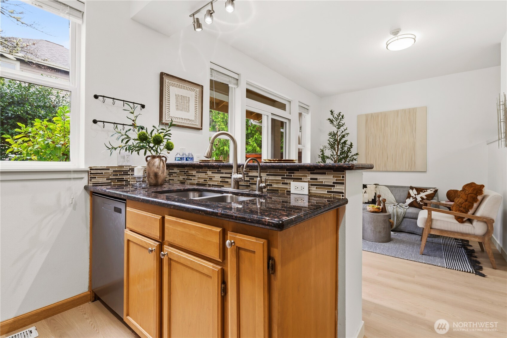 15648 NE 93rd Wy Unit: B1702