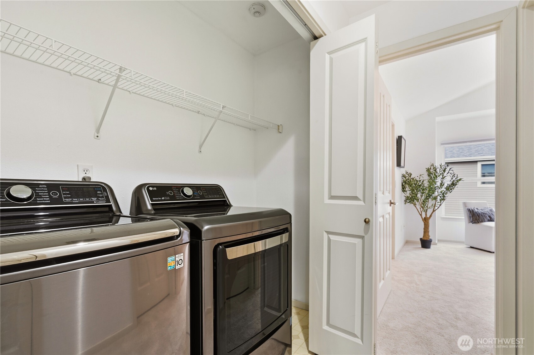 15648 NE 93rd Wy Unit: B1702