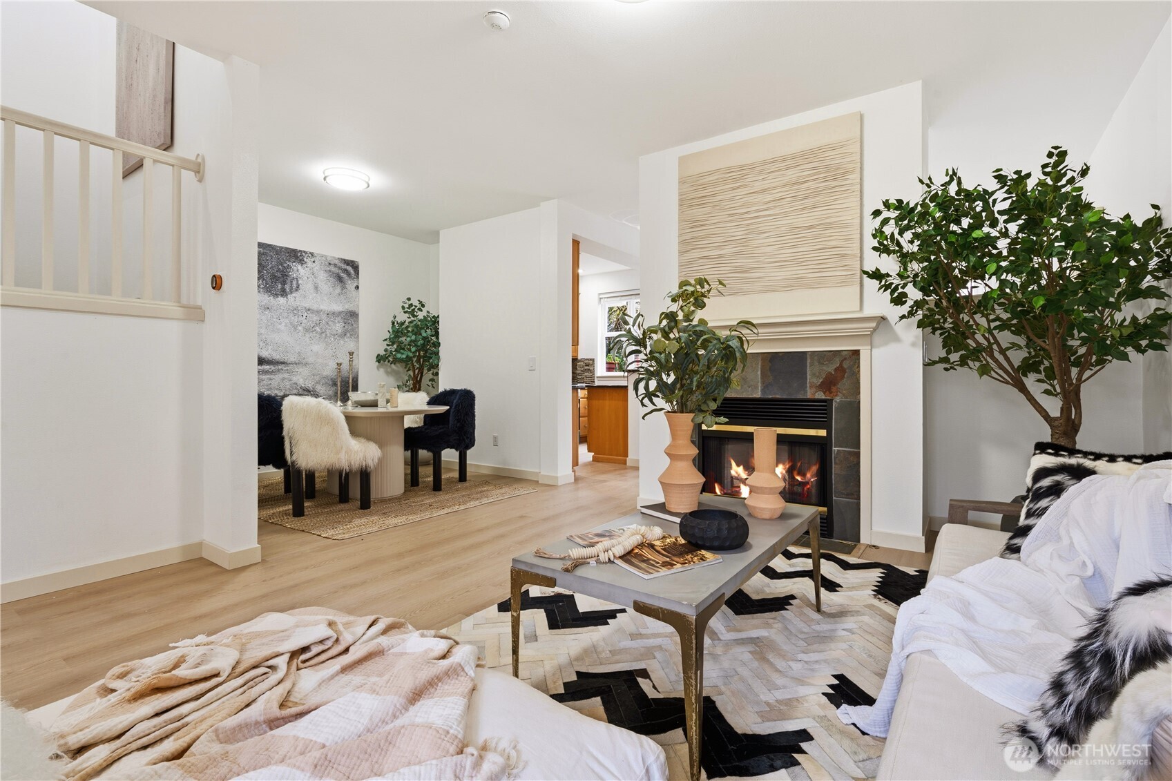 15648 NE 93rd Wy Unit: B1702