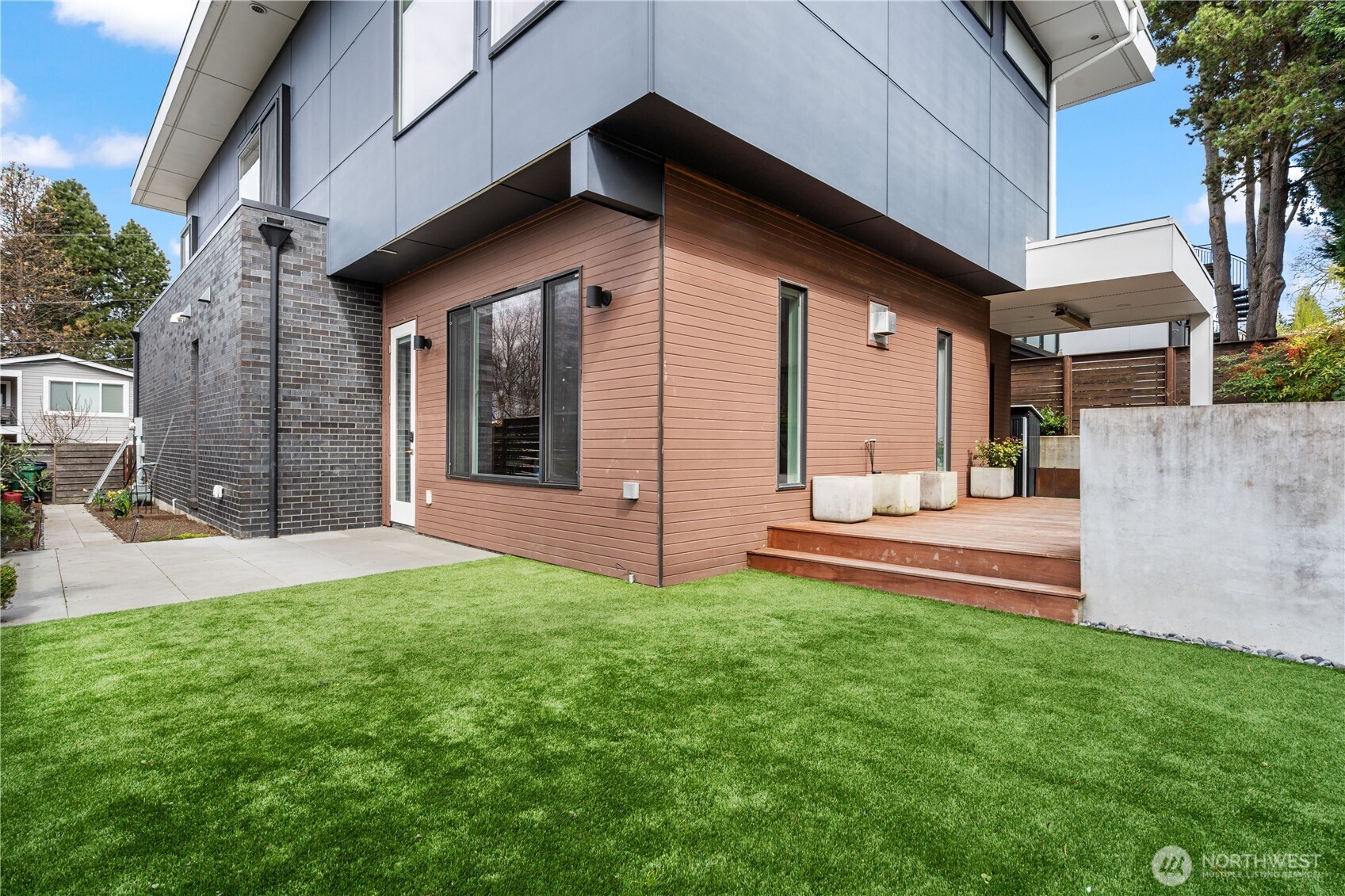 10315 NE 65th Wy