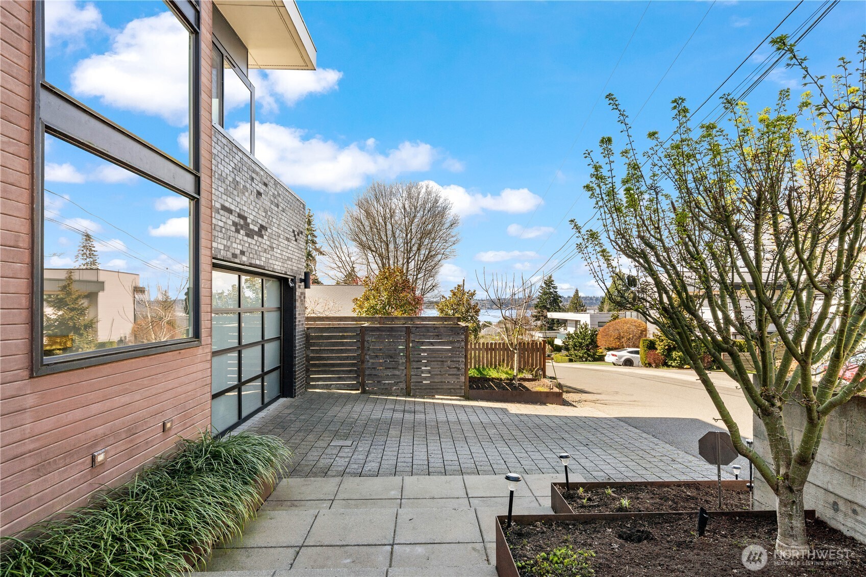 10315 NE 65th Wy