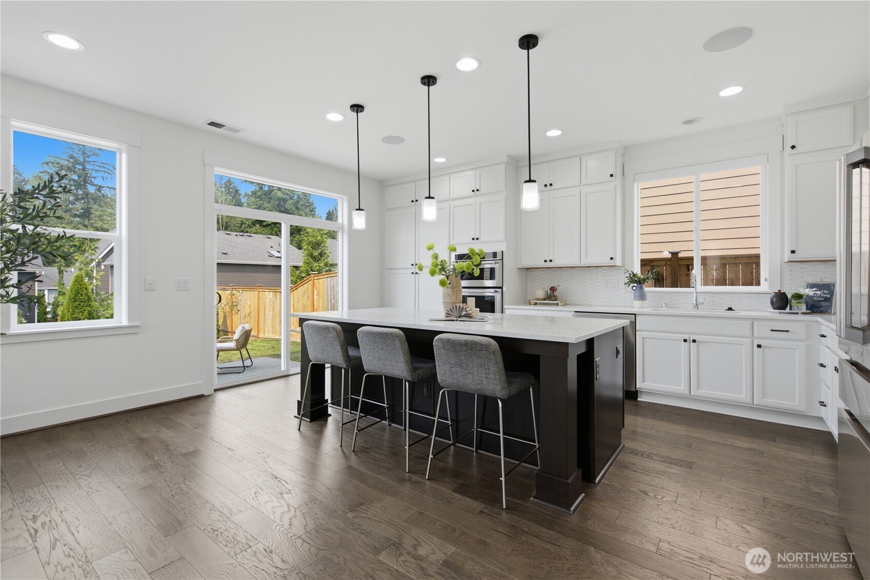 12507 79th Ave NE