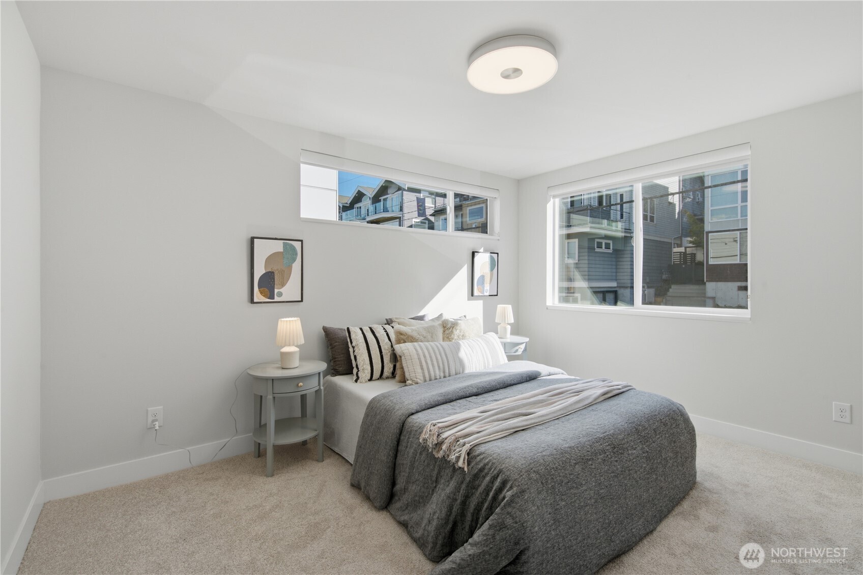2214 Franklin Ave E Unit: B