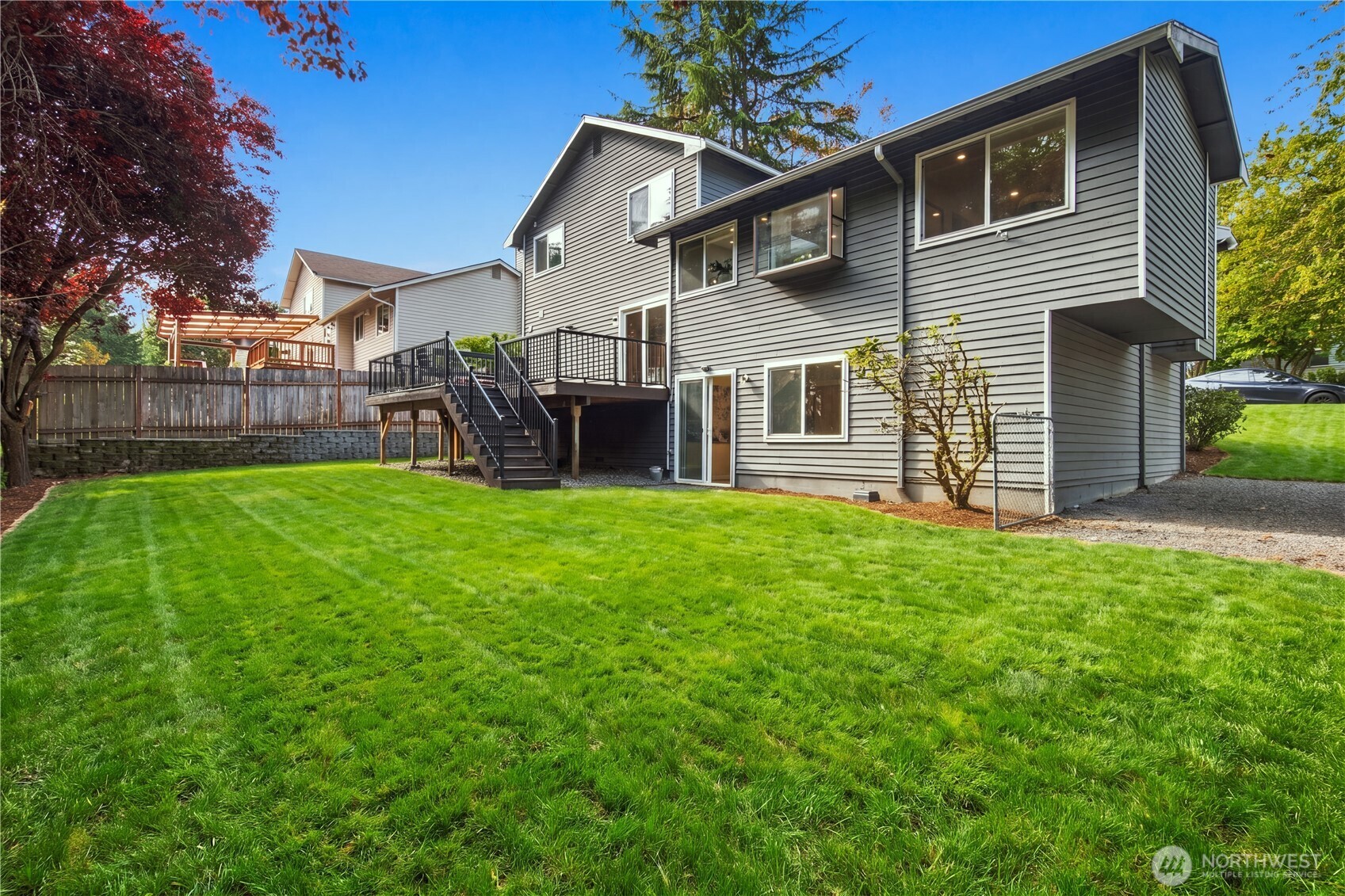 10806 183rd Ave NE