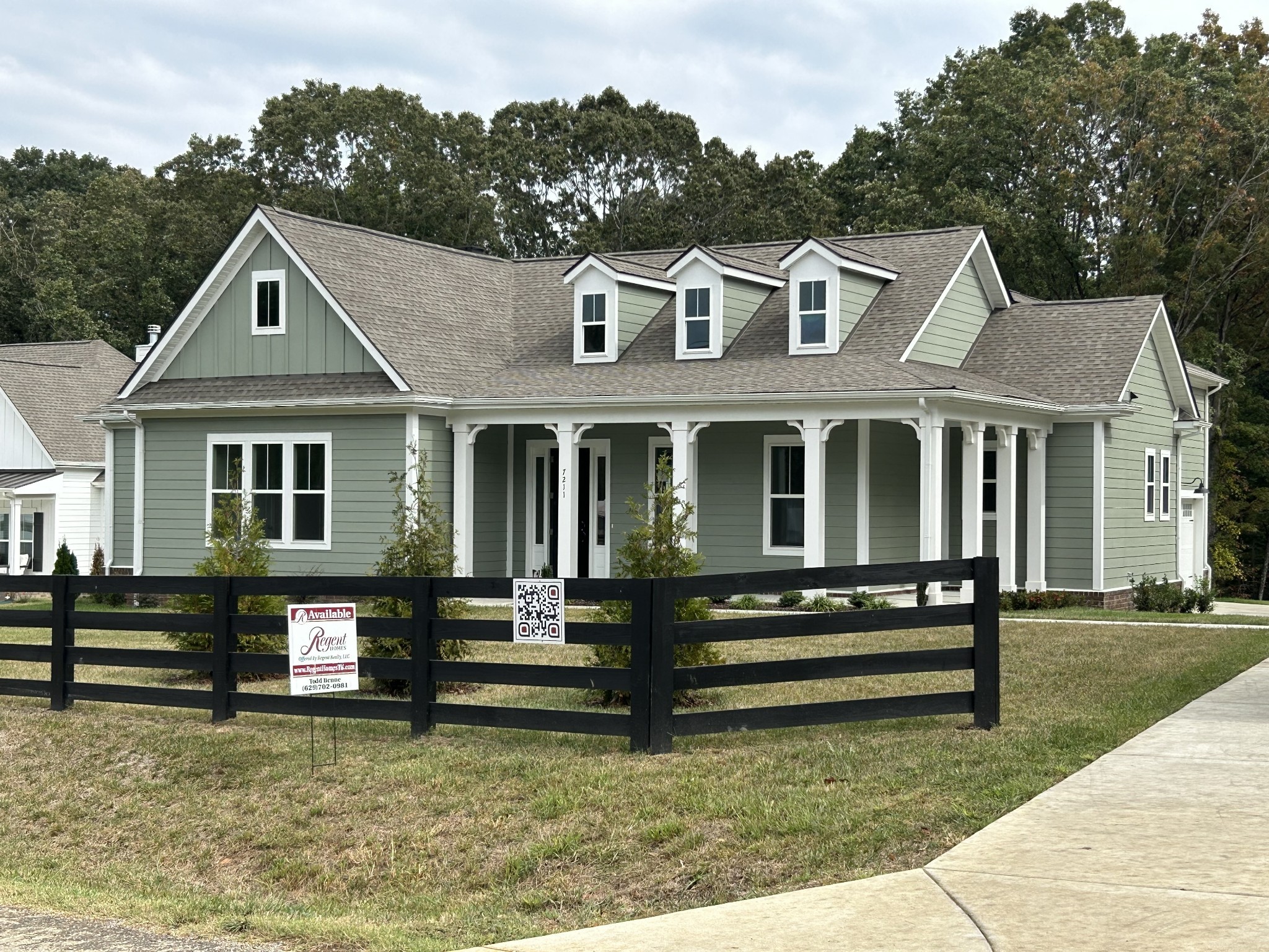 7211 Lake Road