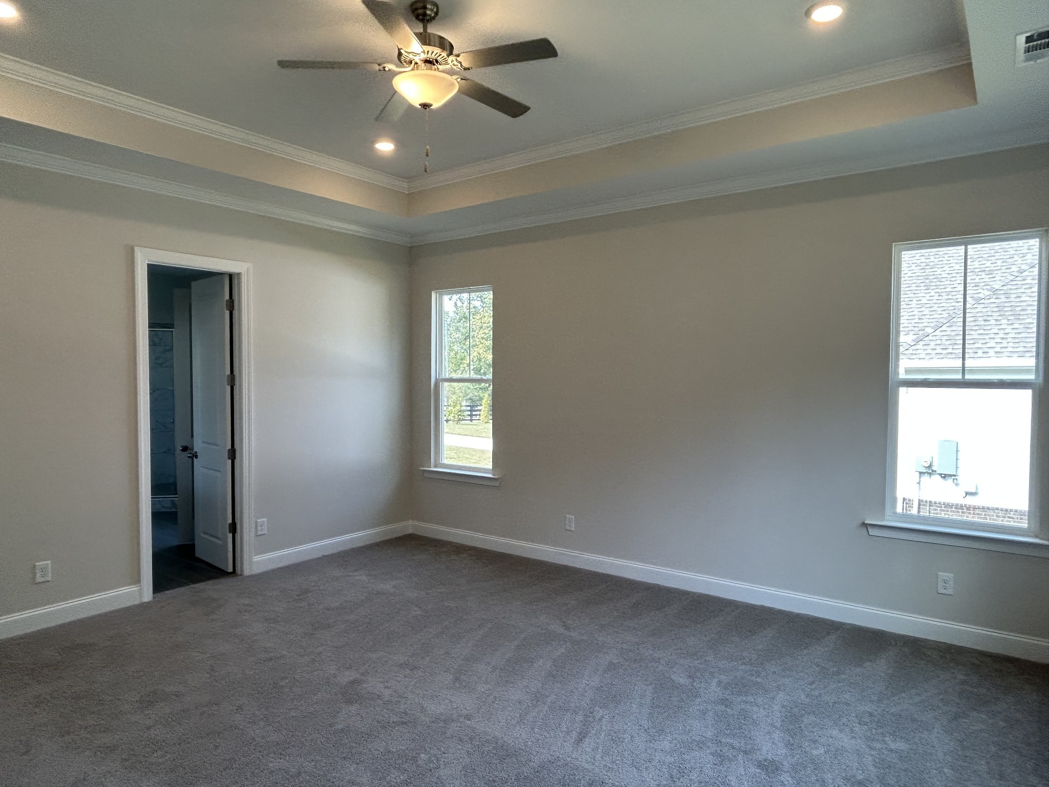 7211 Lake Road