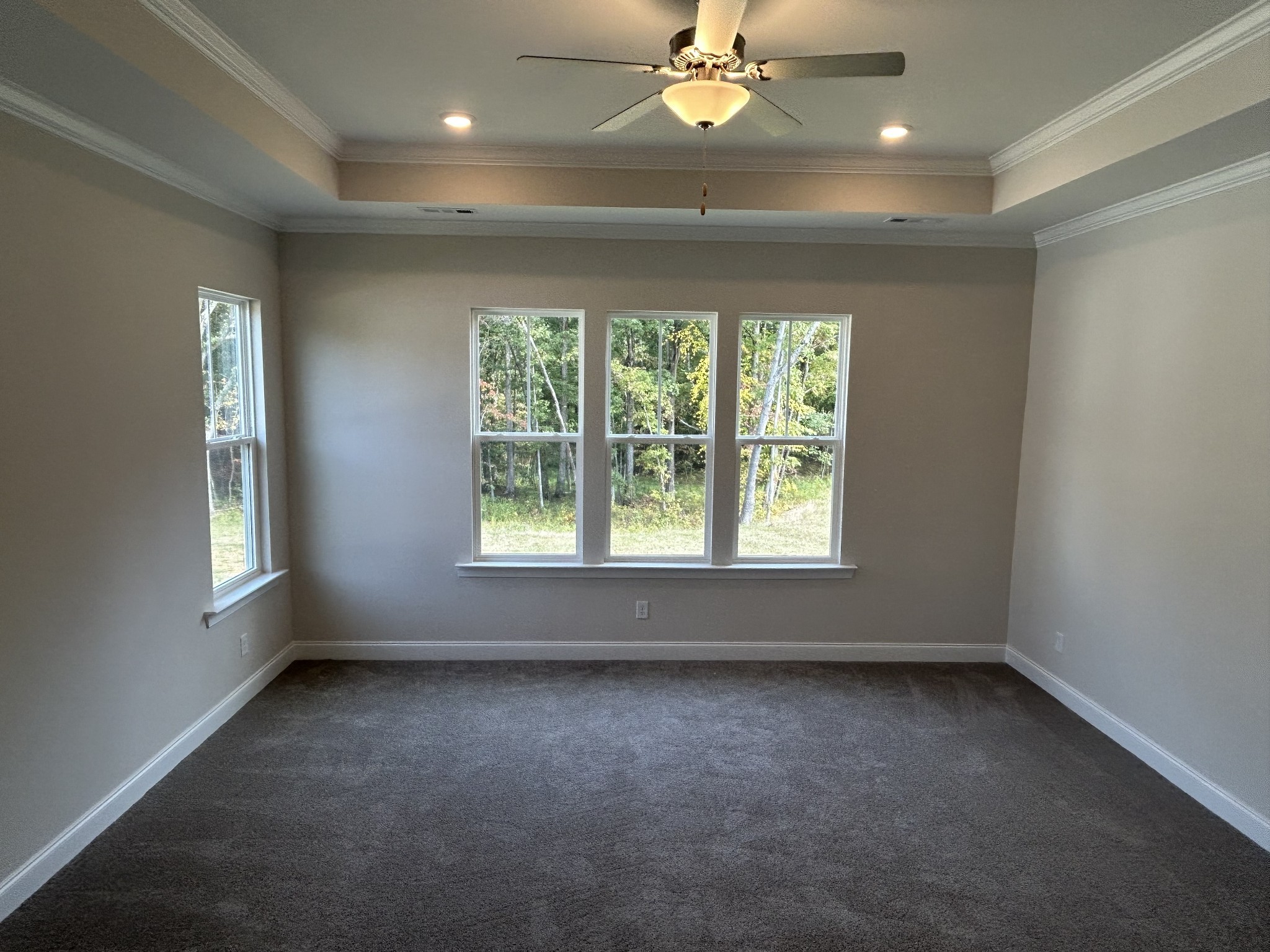 7211 Lake Road