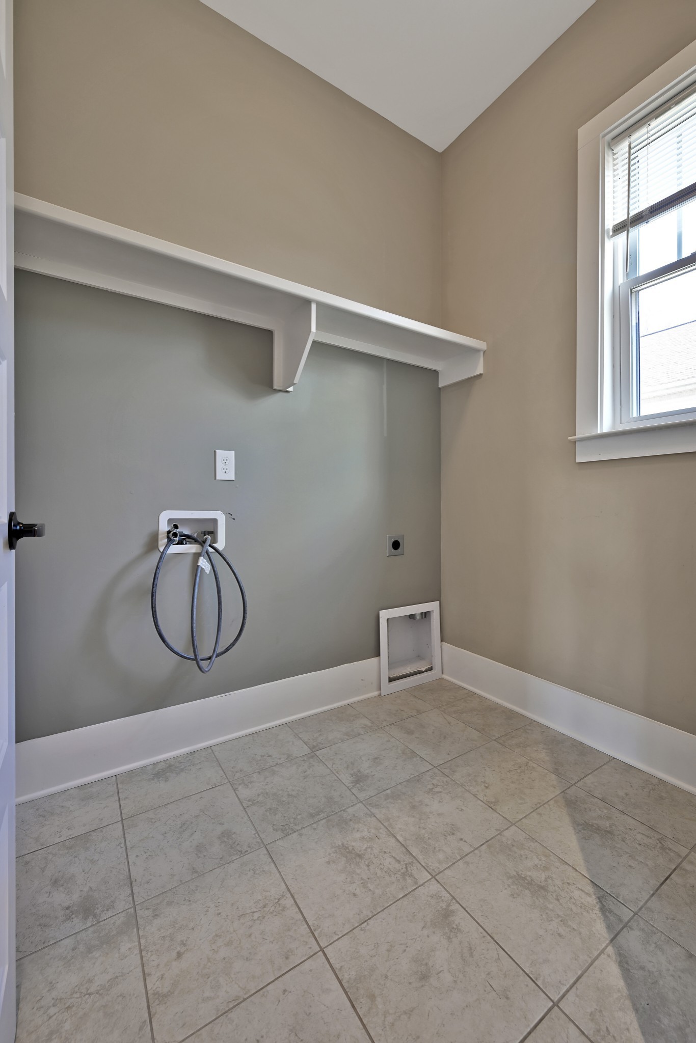 917 Elvira Ave Unit: A