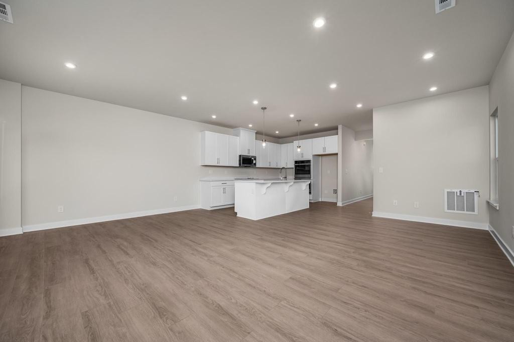 1819 Goldsberry Dr Unit: 197A
