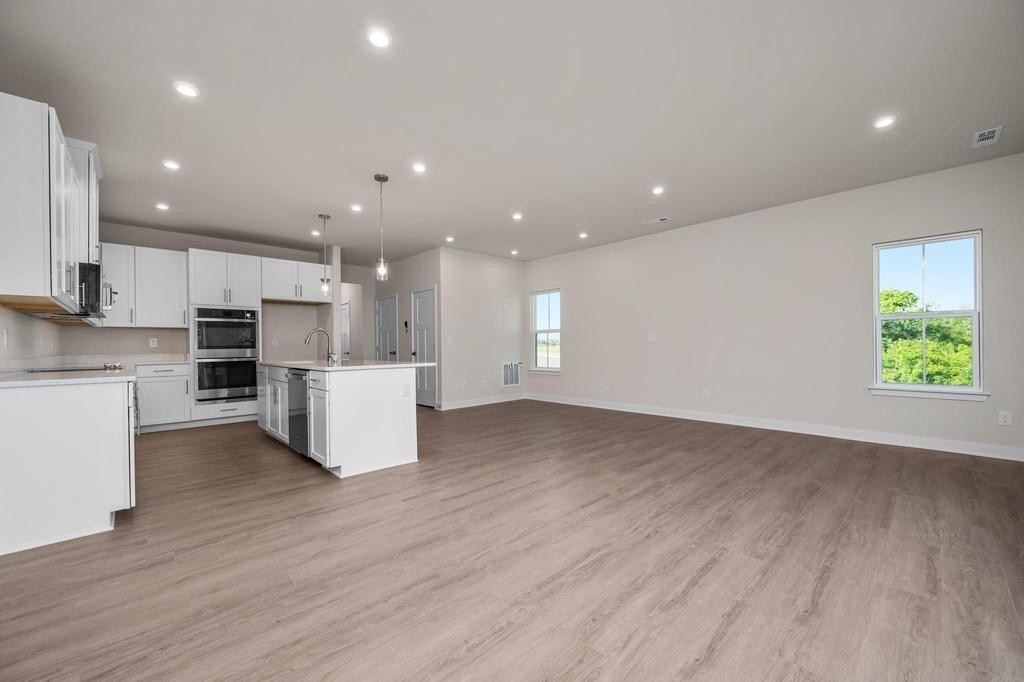 1819 Goldsberry Dr Unit: 197A