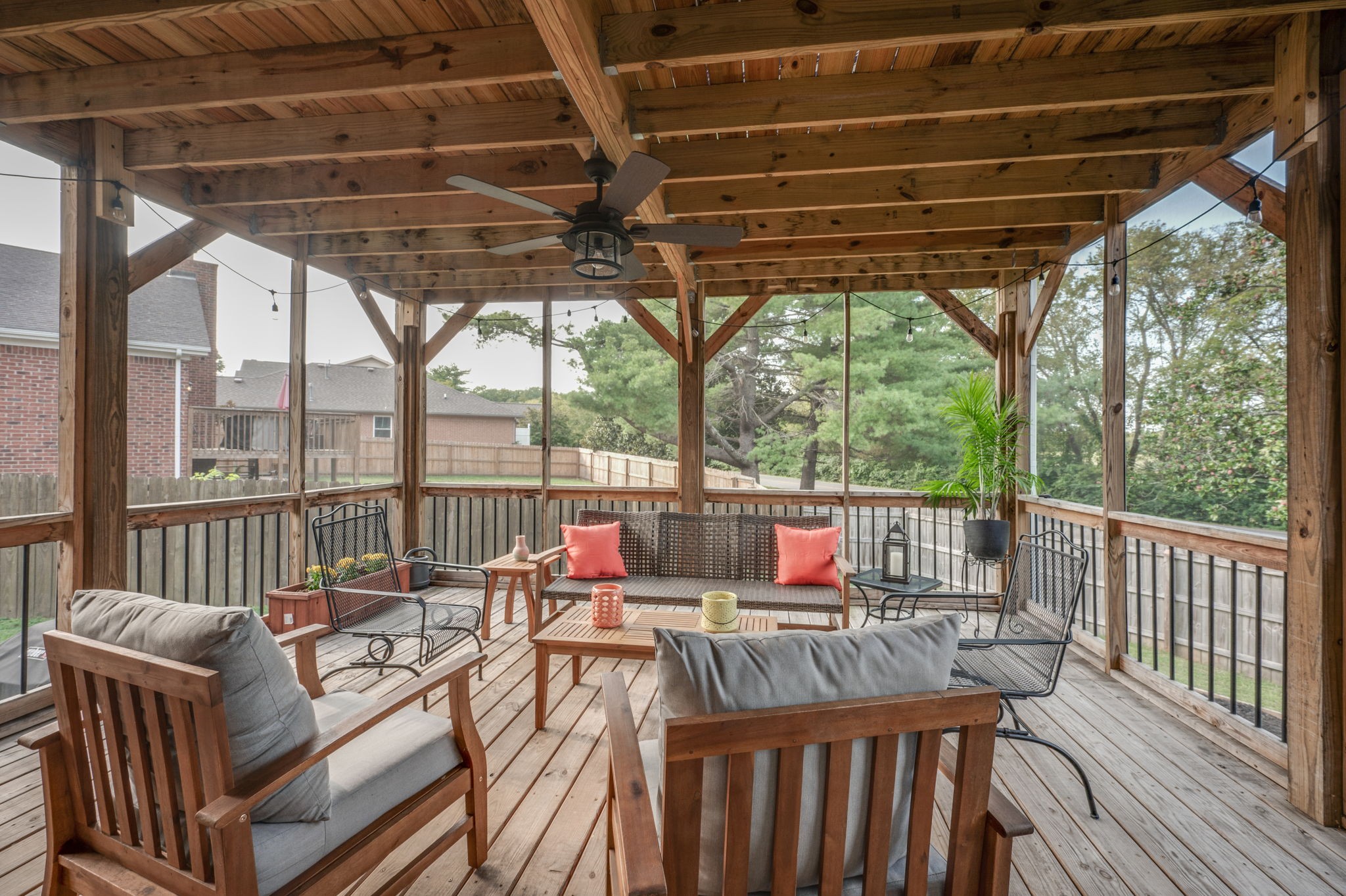 406 N Cameron Ct