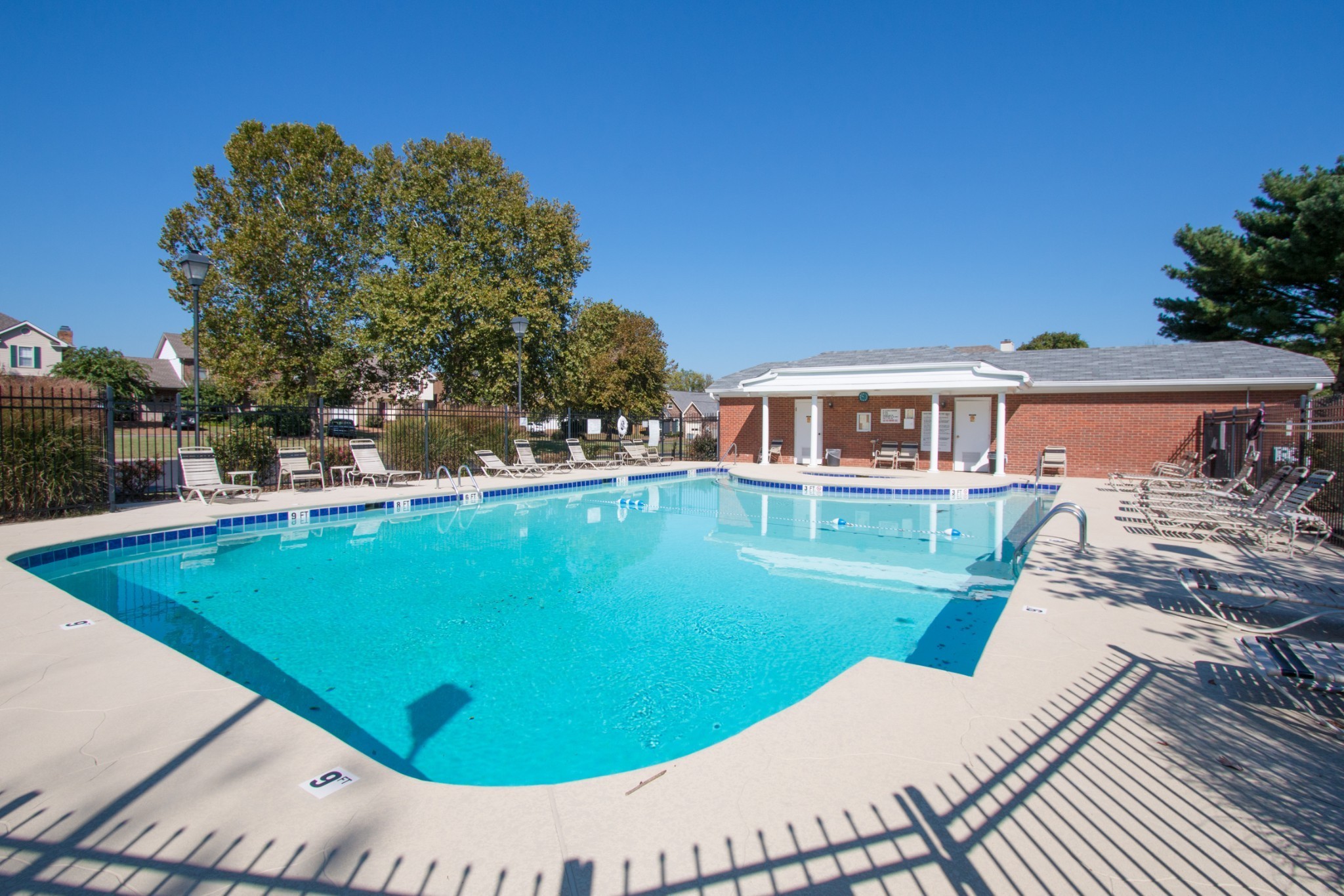 406 N Cameron Ct