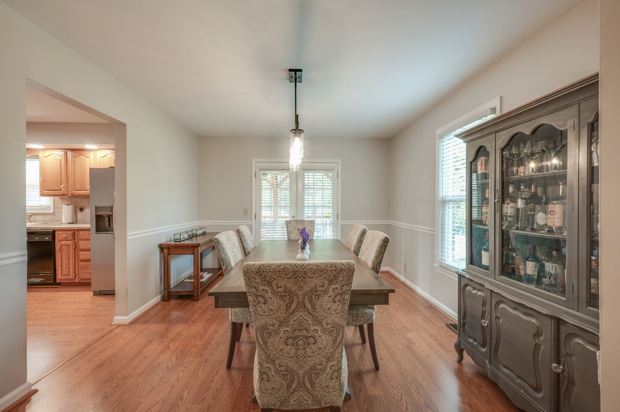 406 N Cameron Ct