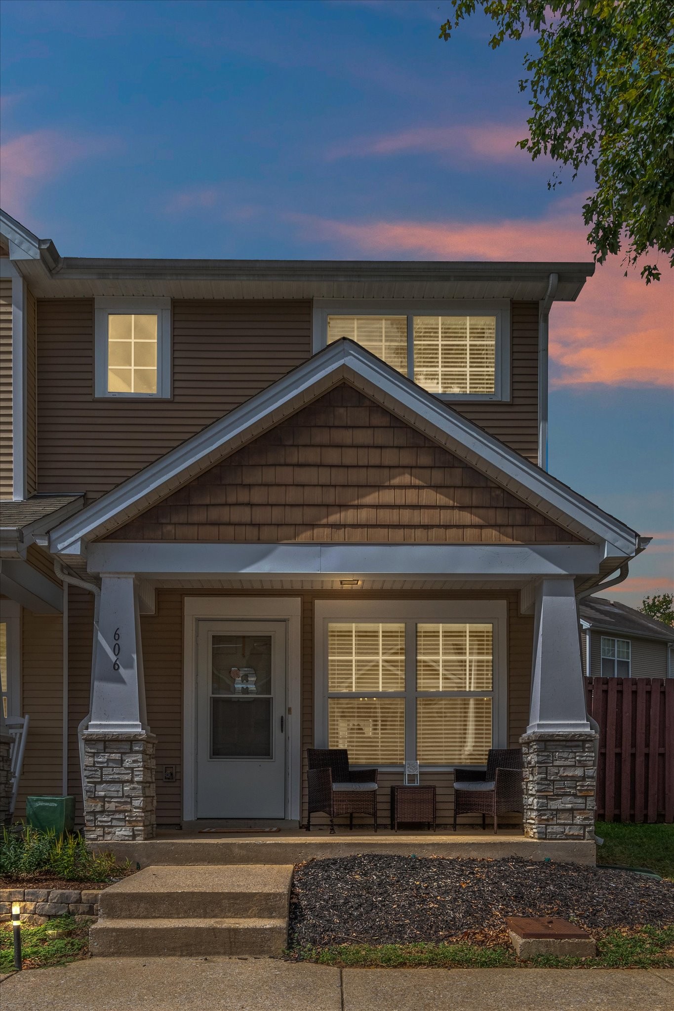 3535 Bell Rd, S Unit: 606