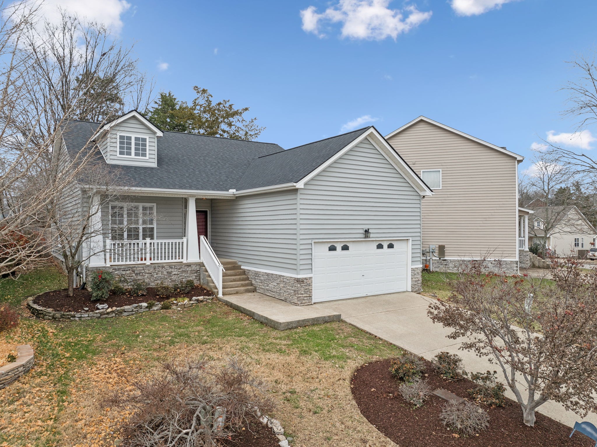 420 Stone Chimney Ct