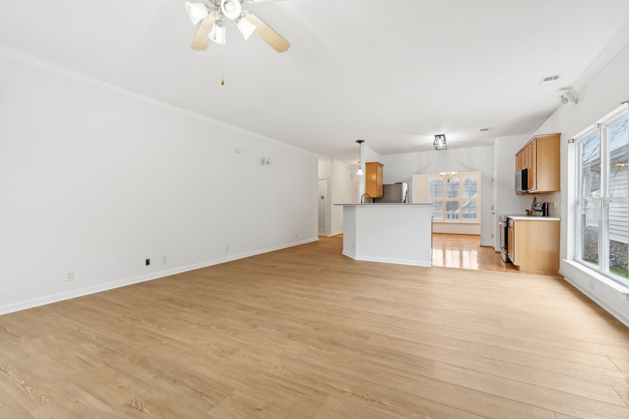 420 Stone Chimney Ct