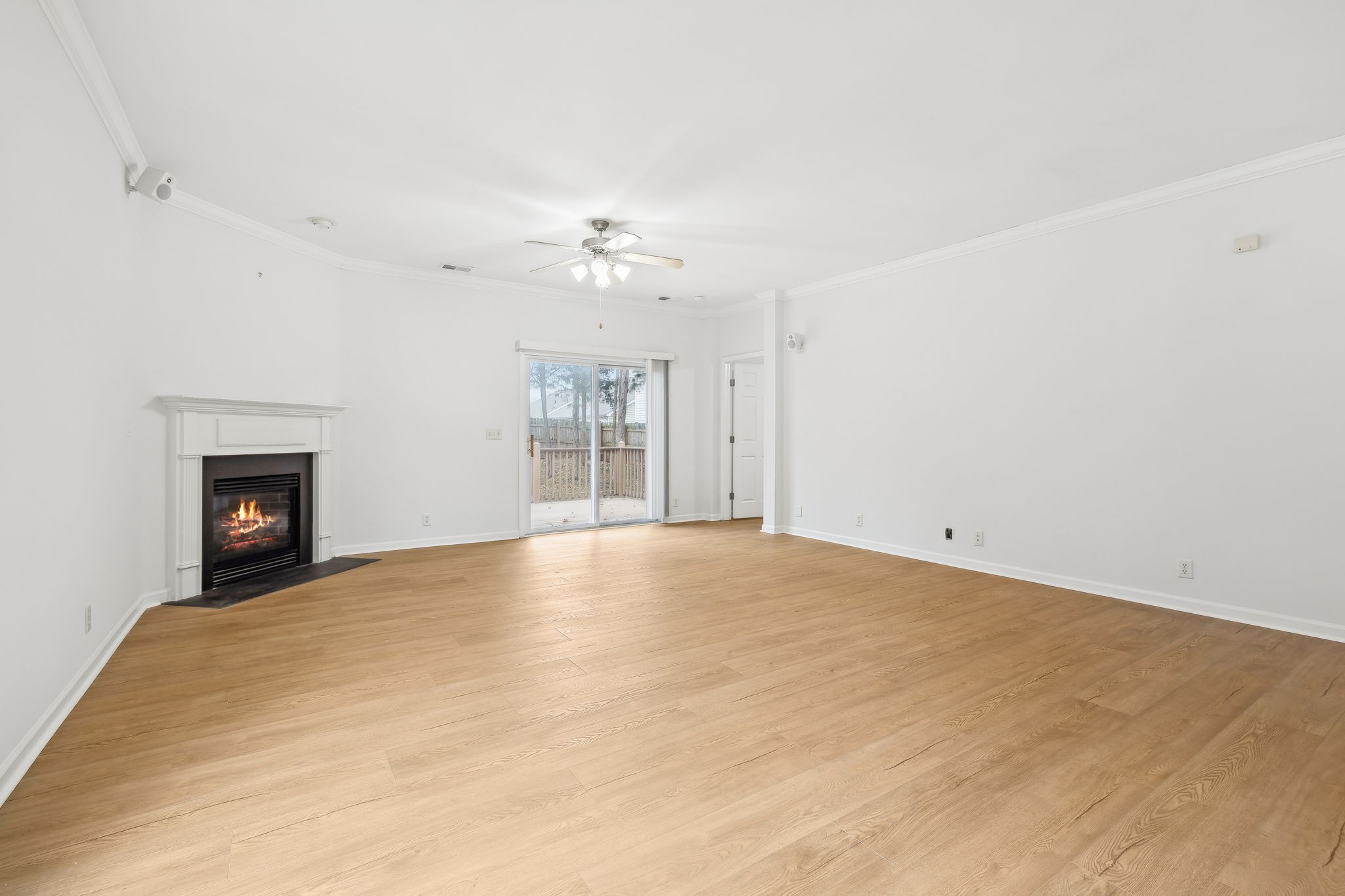 420 Stone Chimney Ct