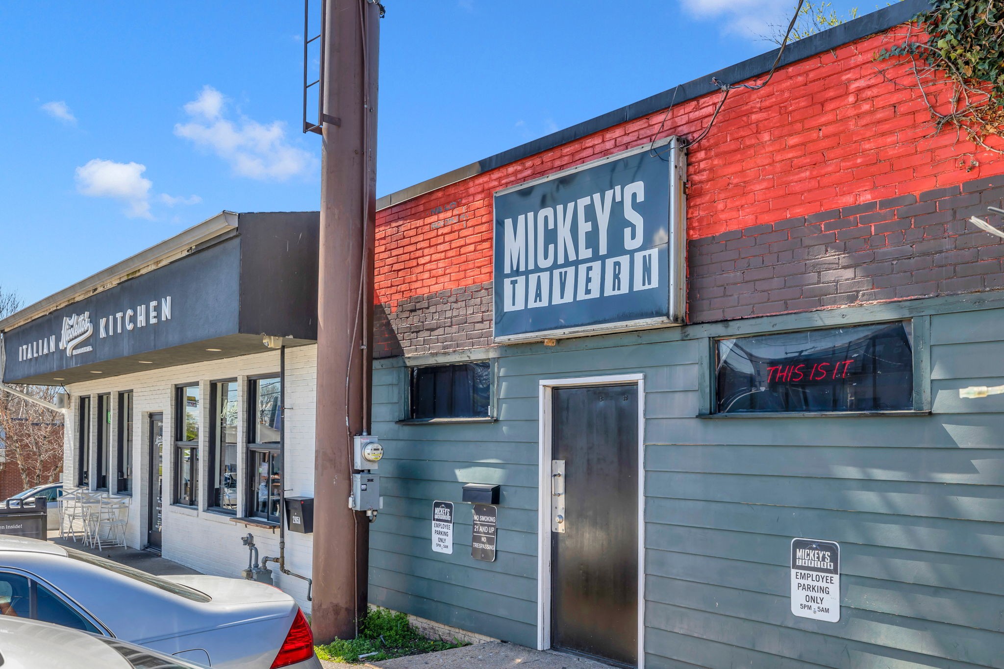 1041 E Trinity Ln Unit: 312