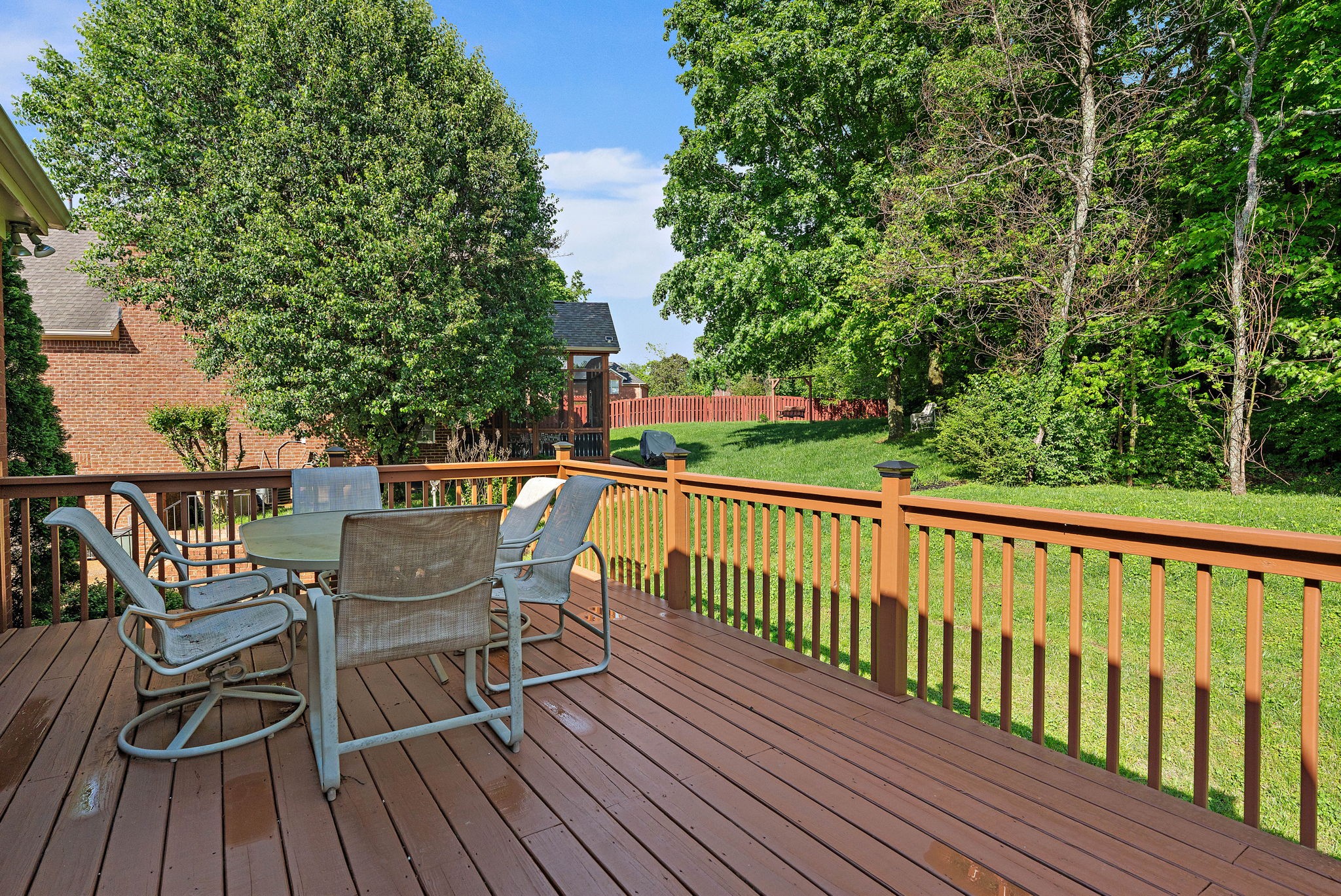 313 Red Feather Ln