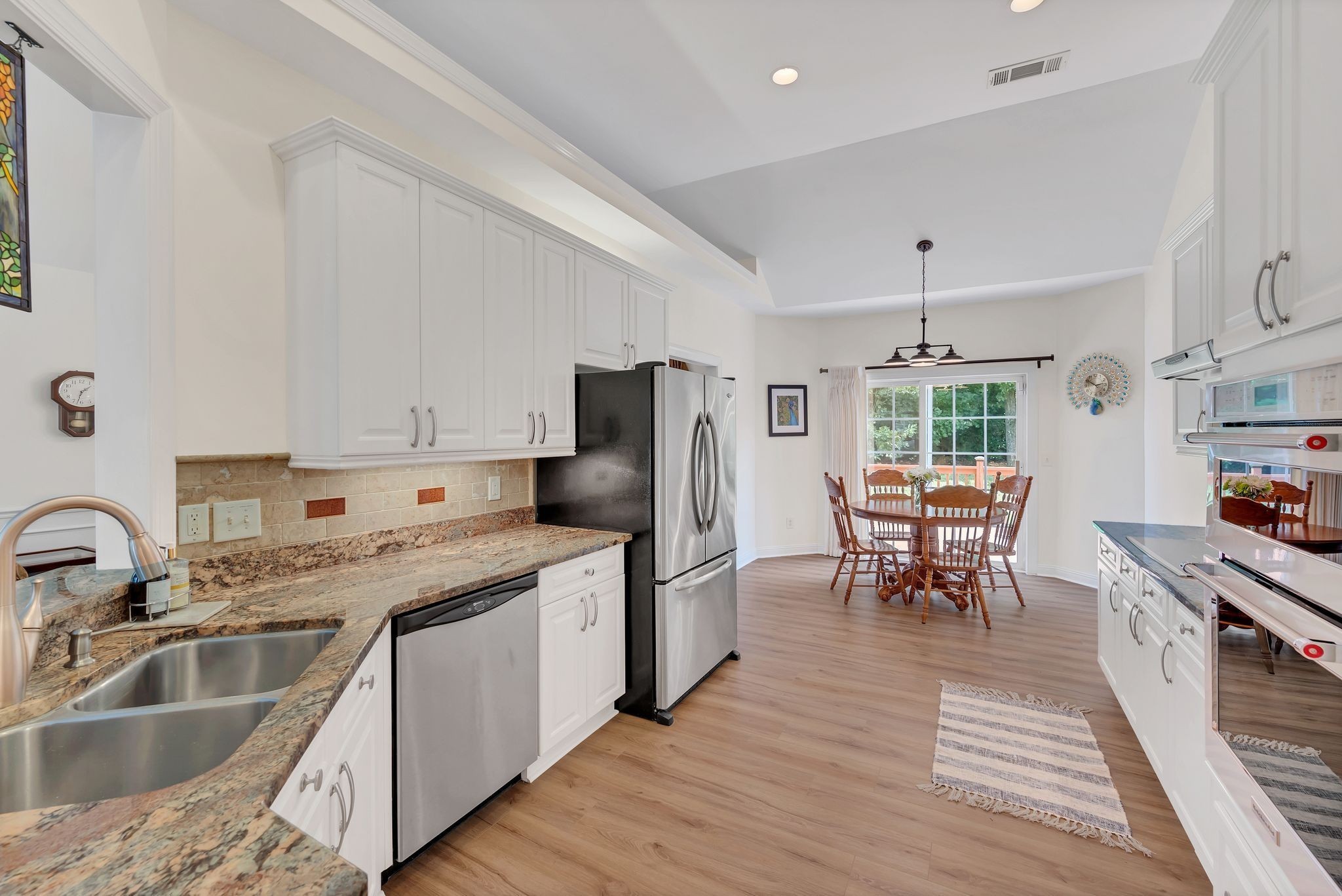 313 Red Feather Ln
