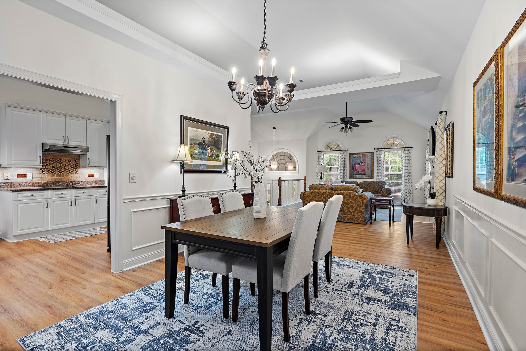 313 Red Feather Ln
