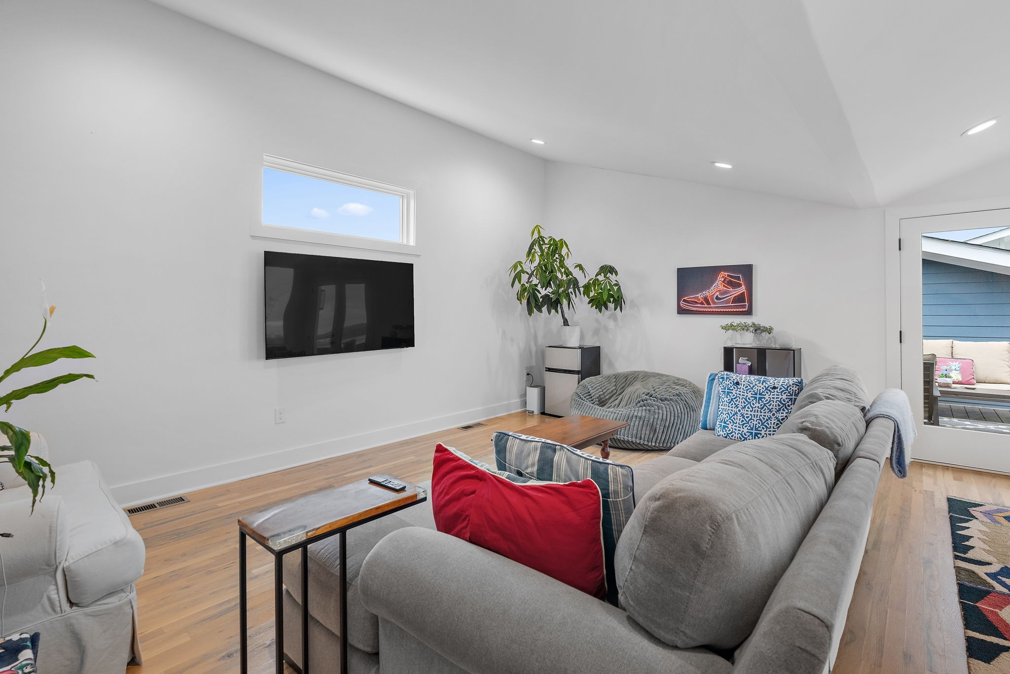 932A Elvira Ave