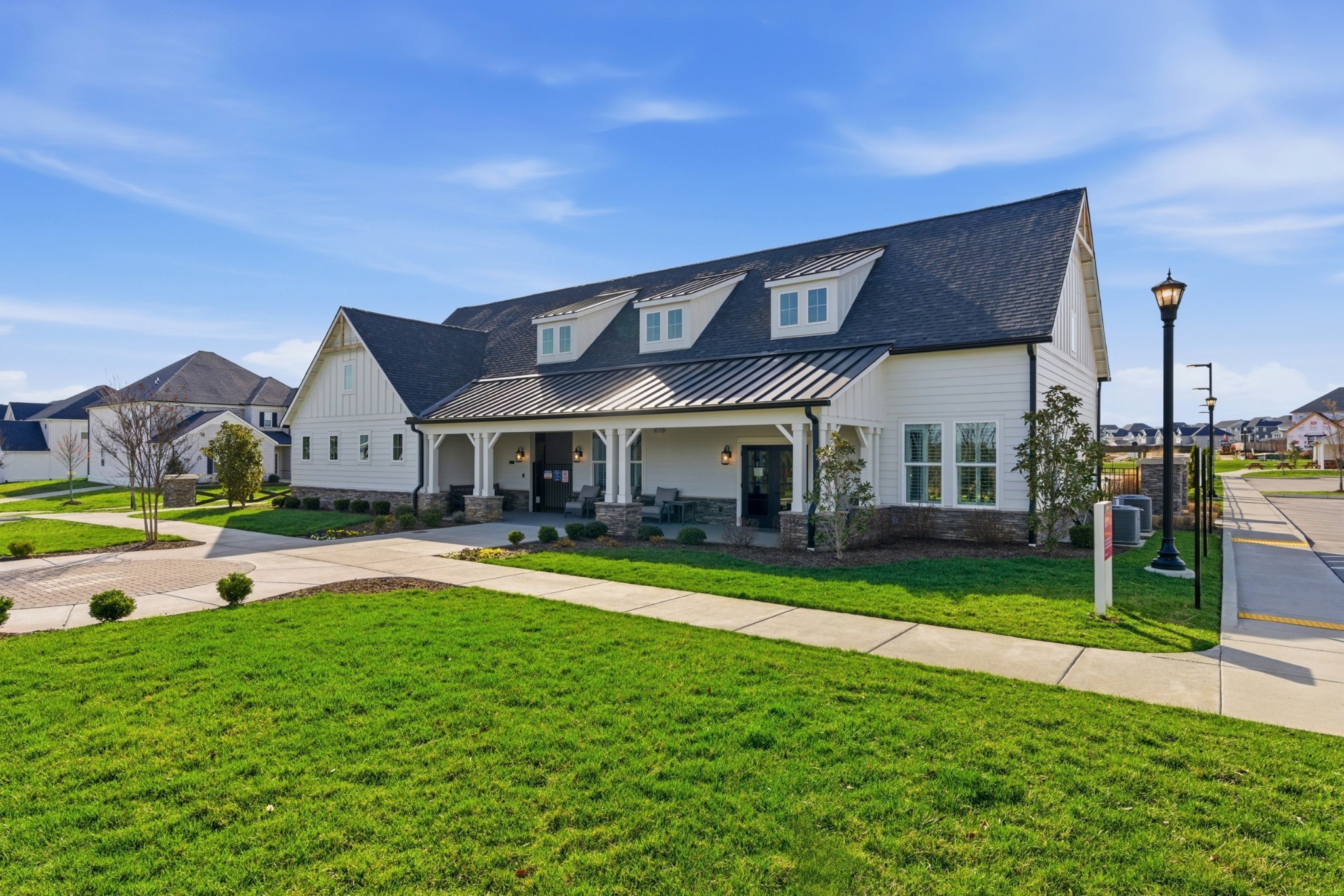1219 Shady Pines Dr